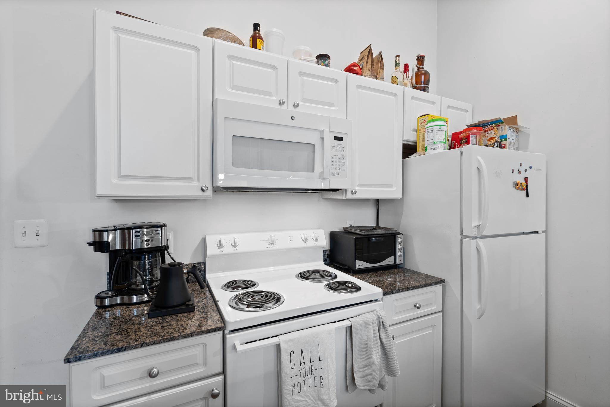 CENTER CITY - Residential Lease