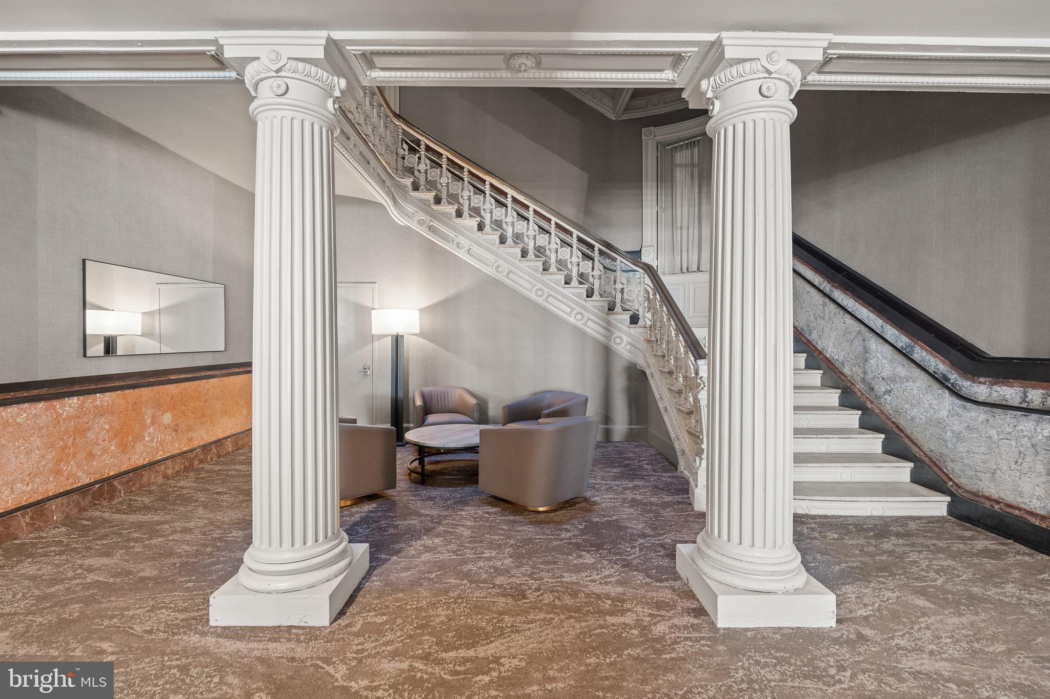 CENTER CITY - Residential Lease