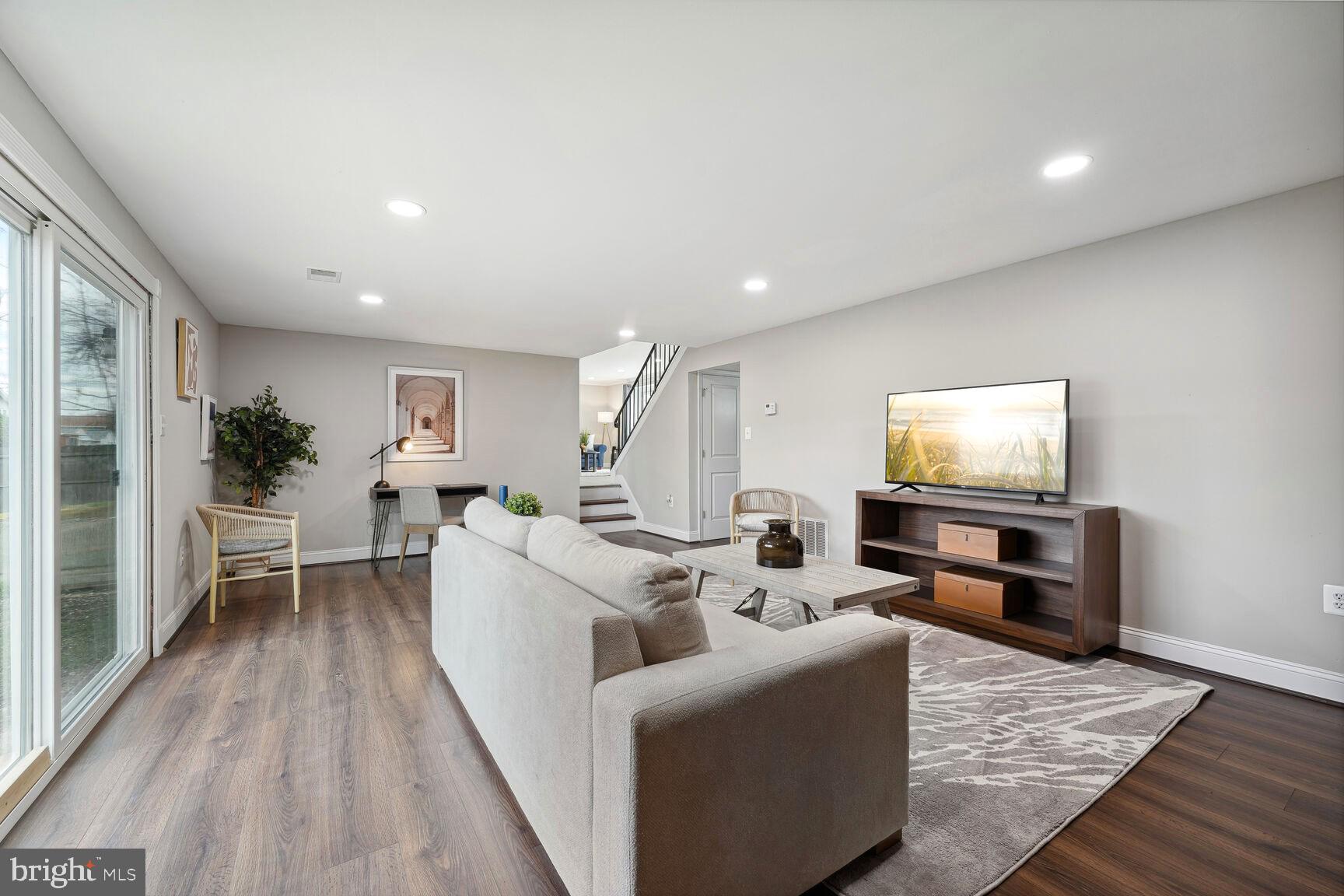 PINEFIELD - Residential