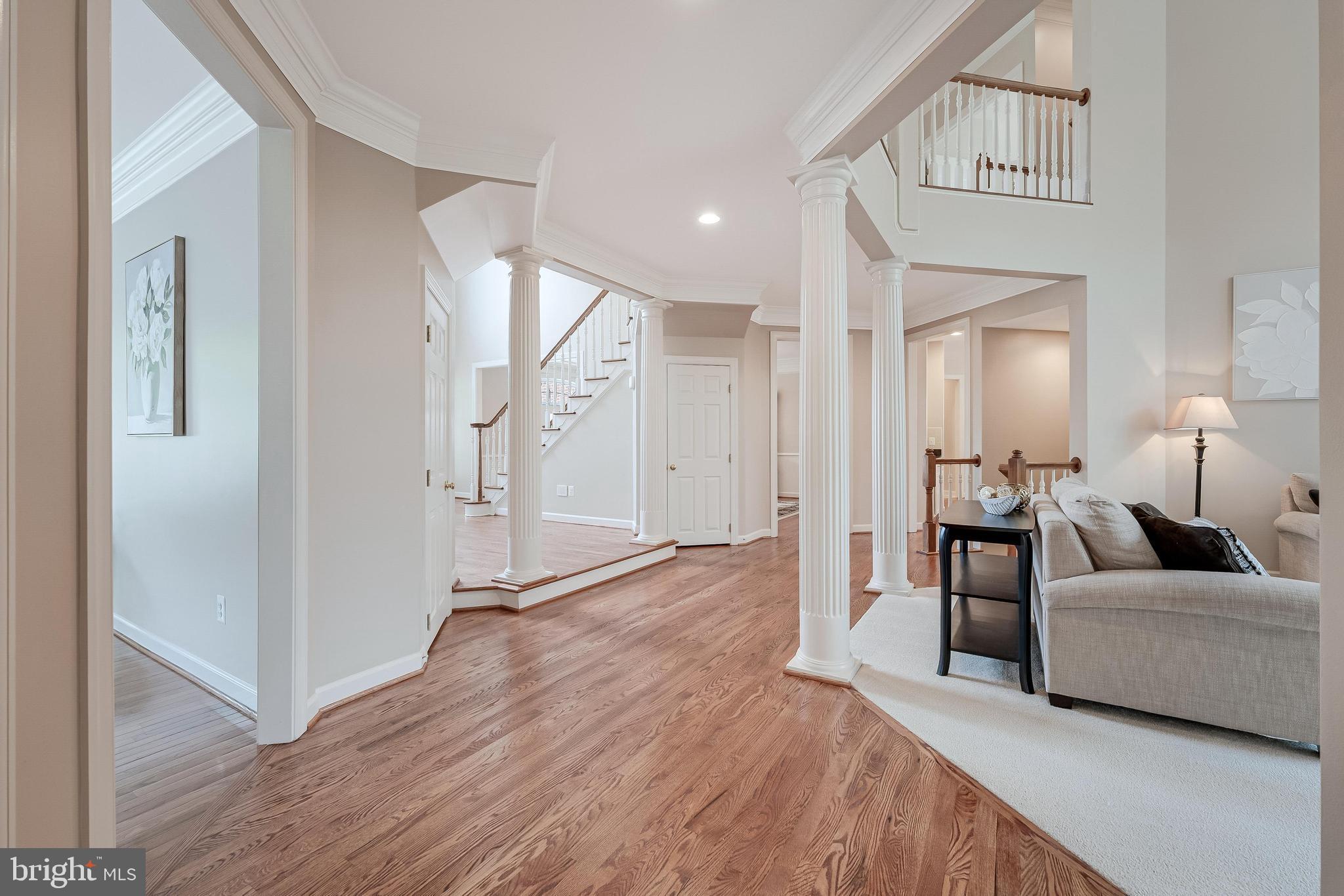 VILLAGE OF WAXPOOL - Residential