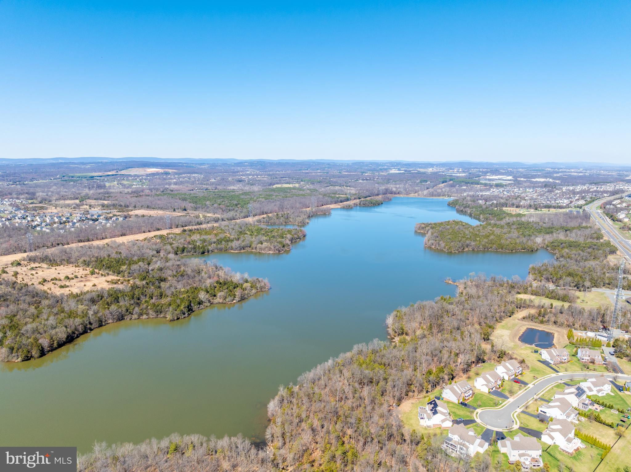 VILLAGE OF WAXPOOL - Residential
