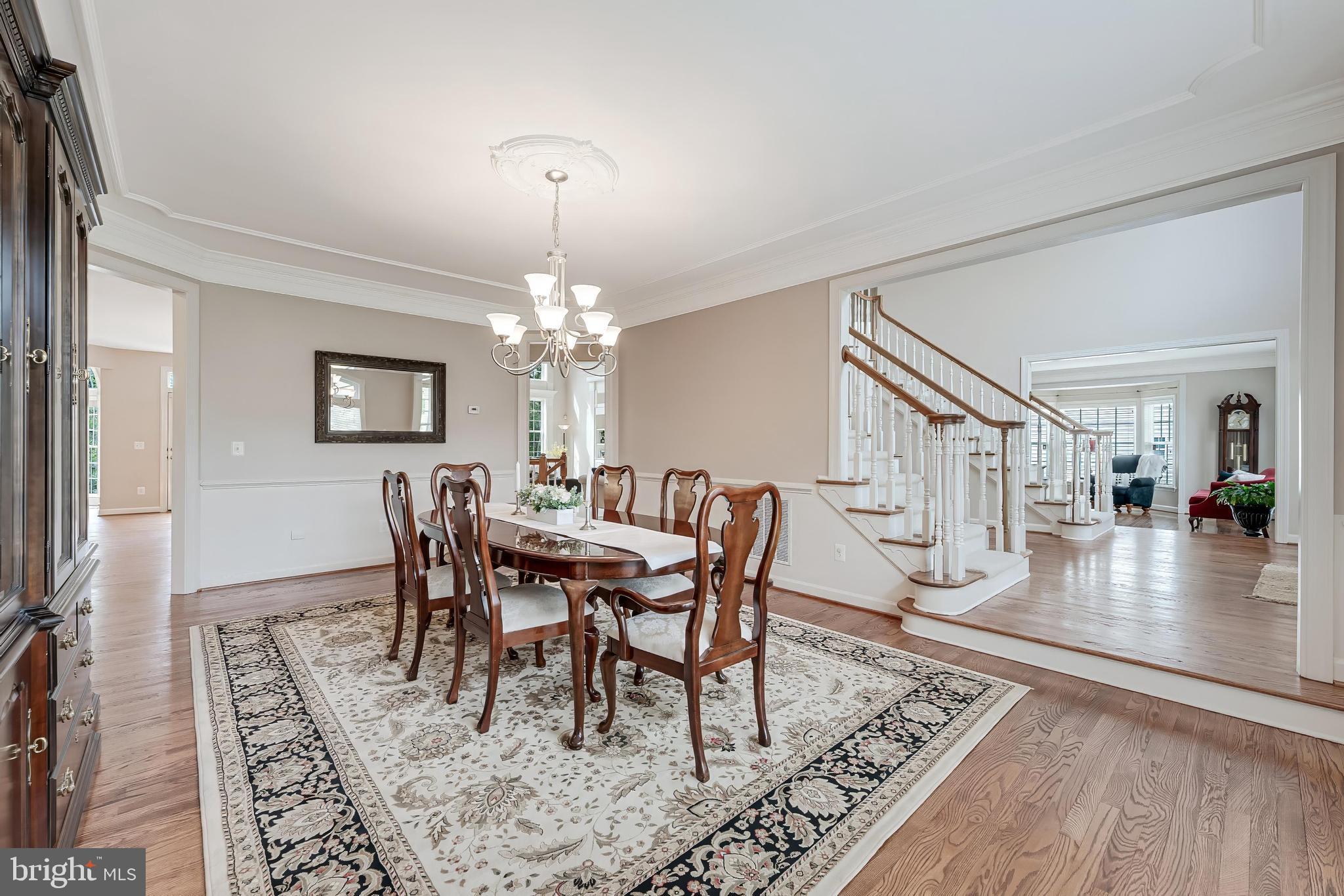 VILLAGE OF WAXPOOL - Residential