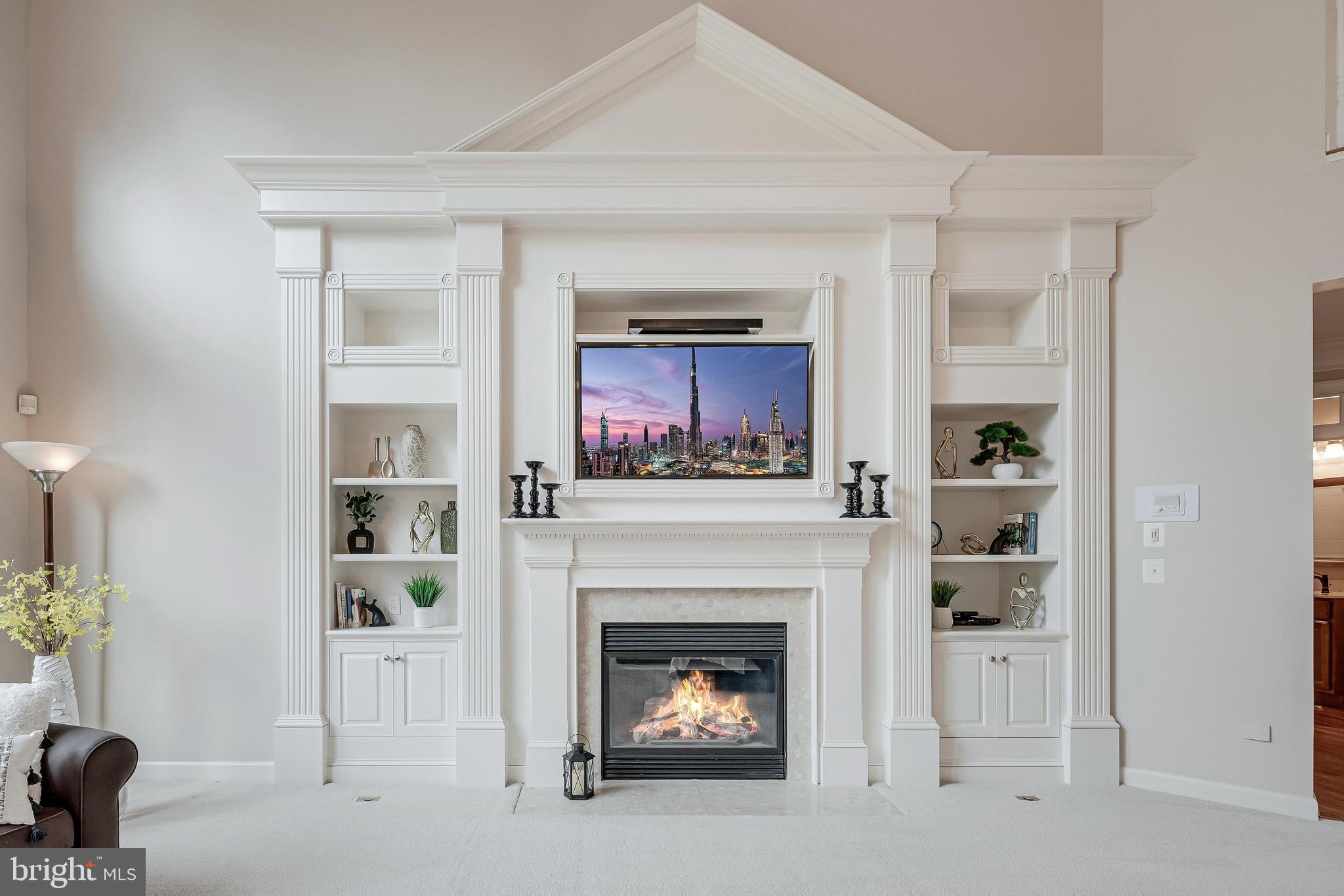 VILLAGE OF WAXPOOL - Residential