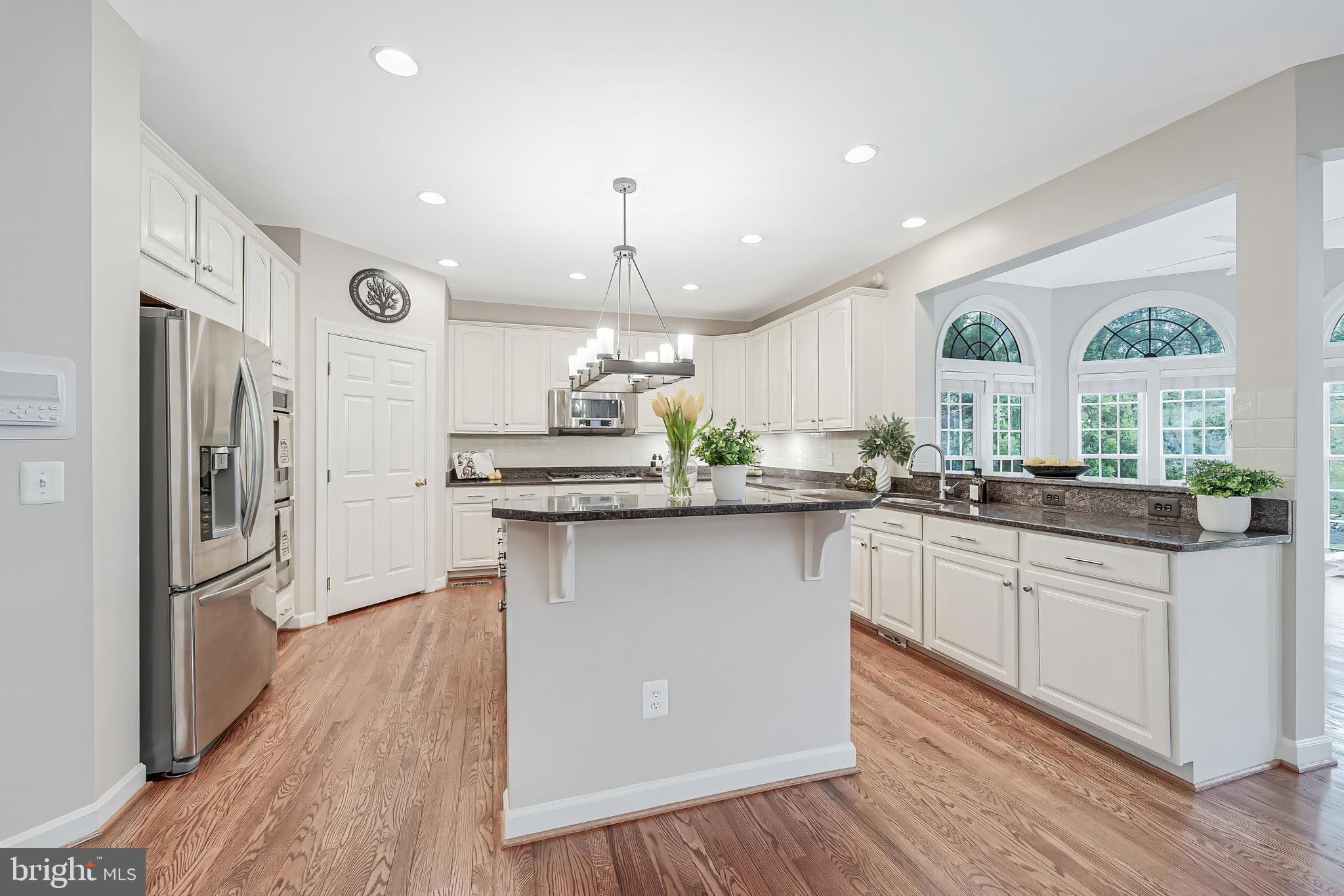 VILLAGE OF WAXPOOL - Residential