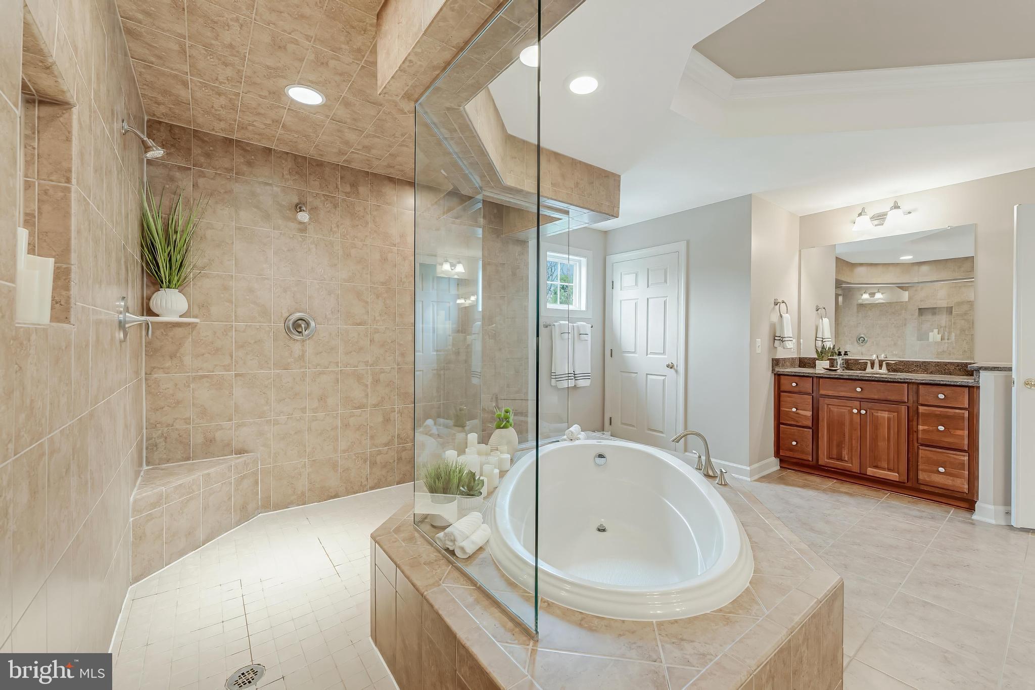 VILLAGE OF WAXPOOL - Residential