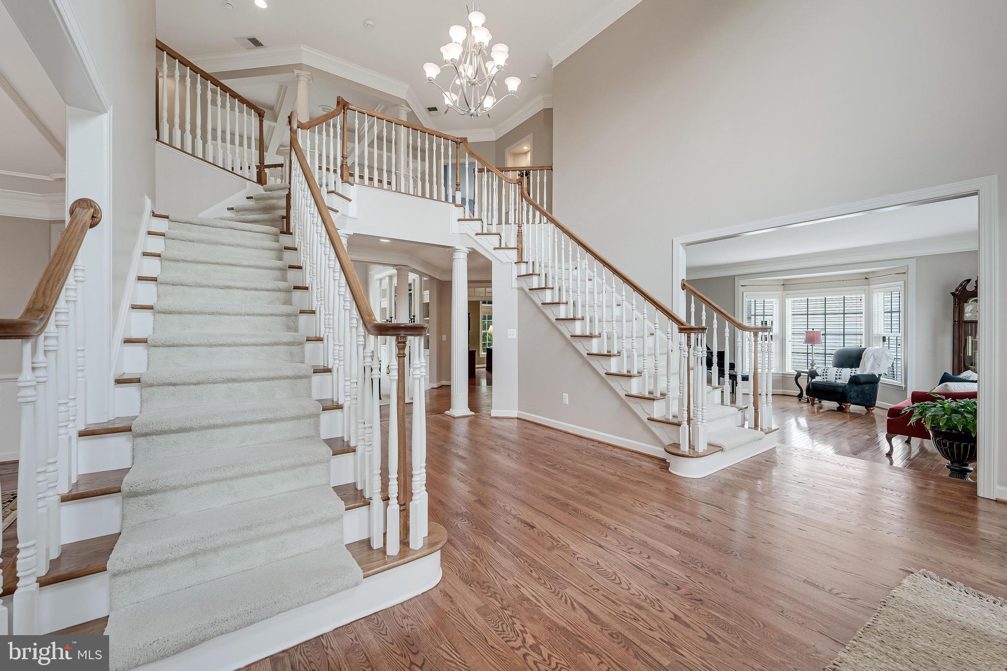 VILLAGE OF WAXPOOL - Residential