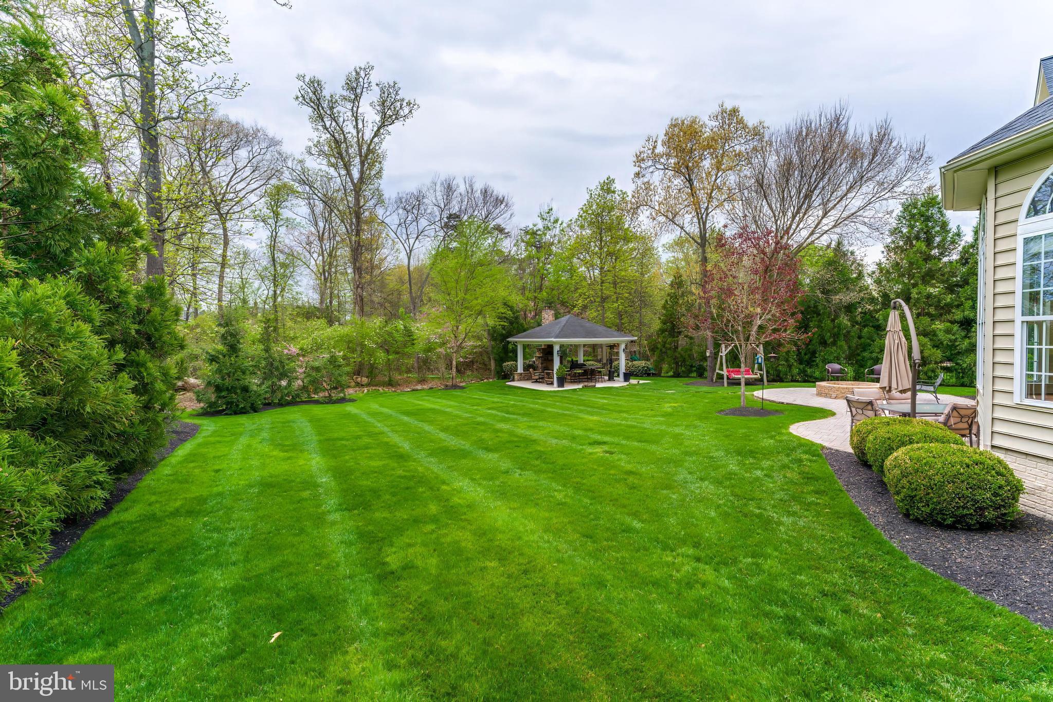 VILLAGE OF WAXPOOL - Residential