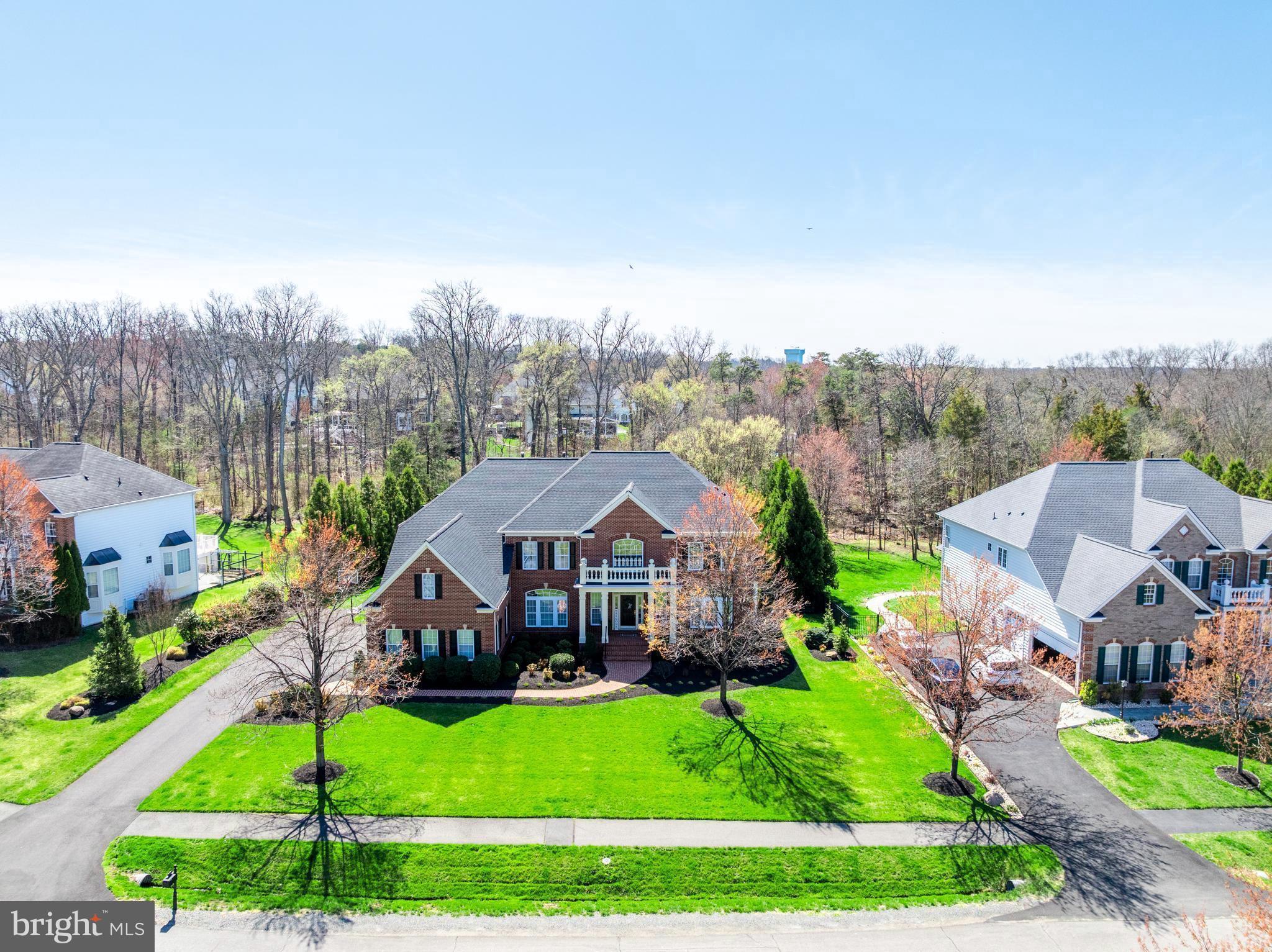 VILLAGE OF WAXPOOL - Residential