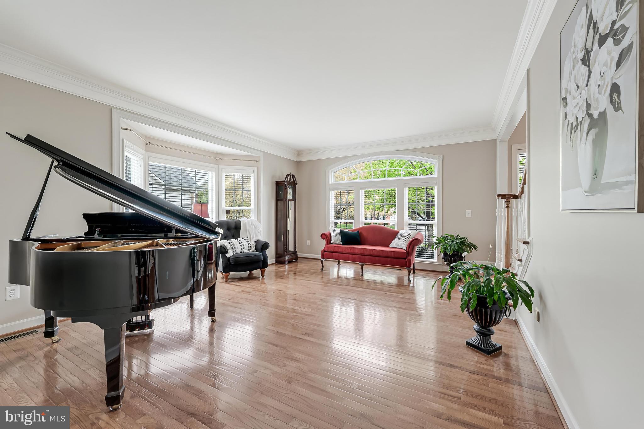 VILLAGE OF WAXPOOL - Residential