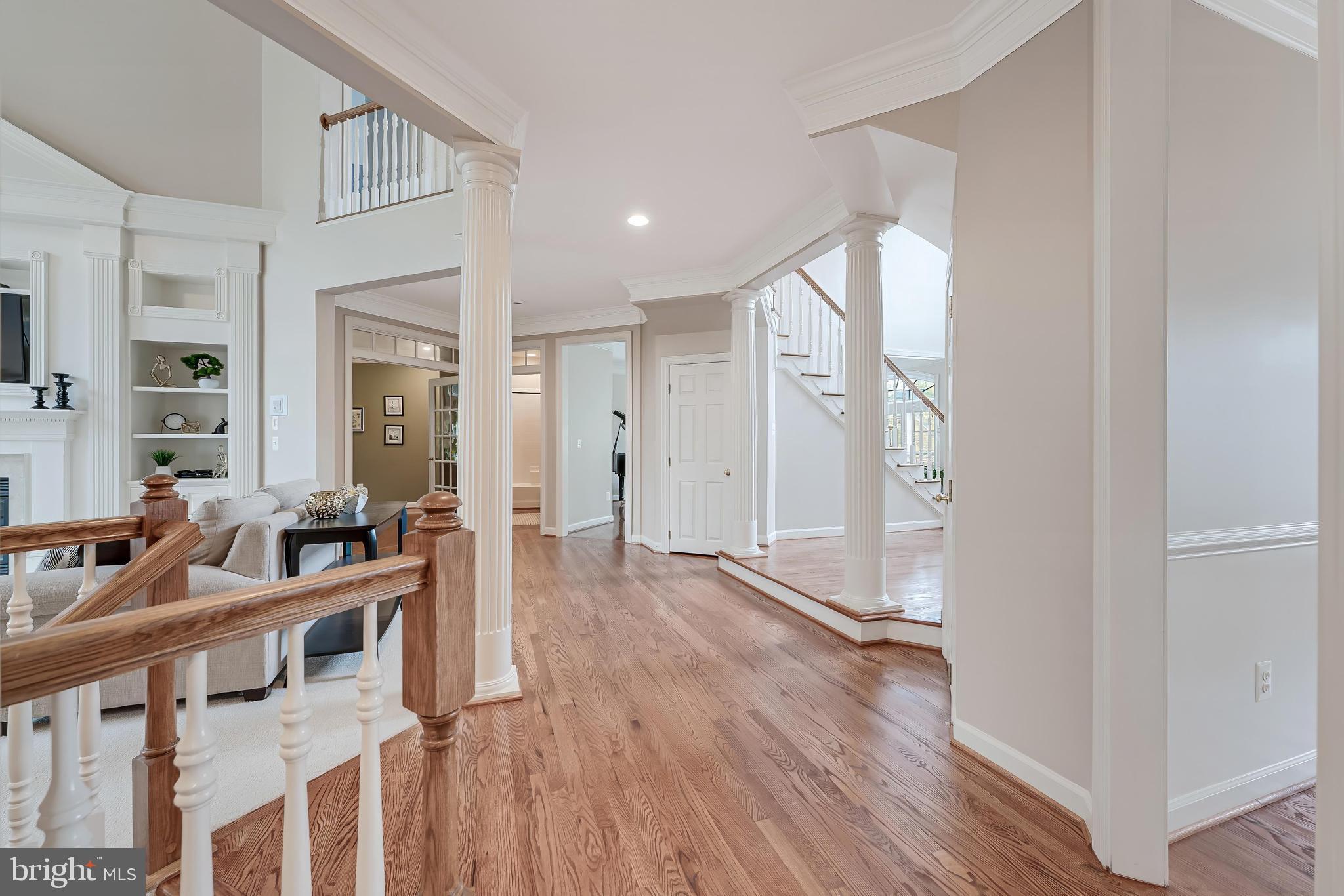 VILLAGE OF WAXPOOL - Residential