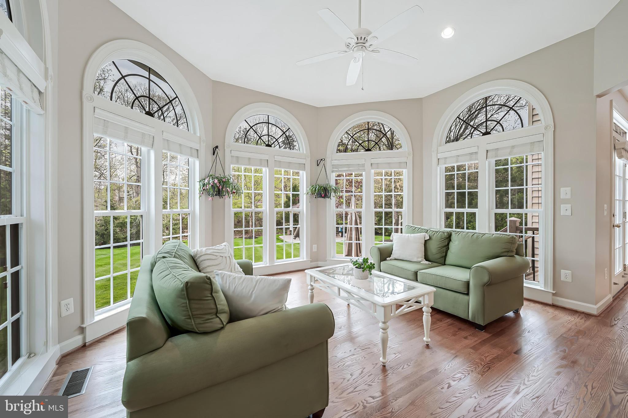 VILLAGE OF WAXPOOL - Residential