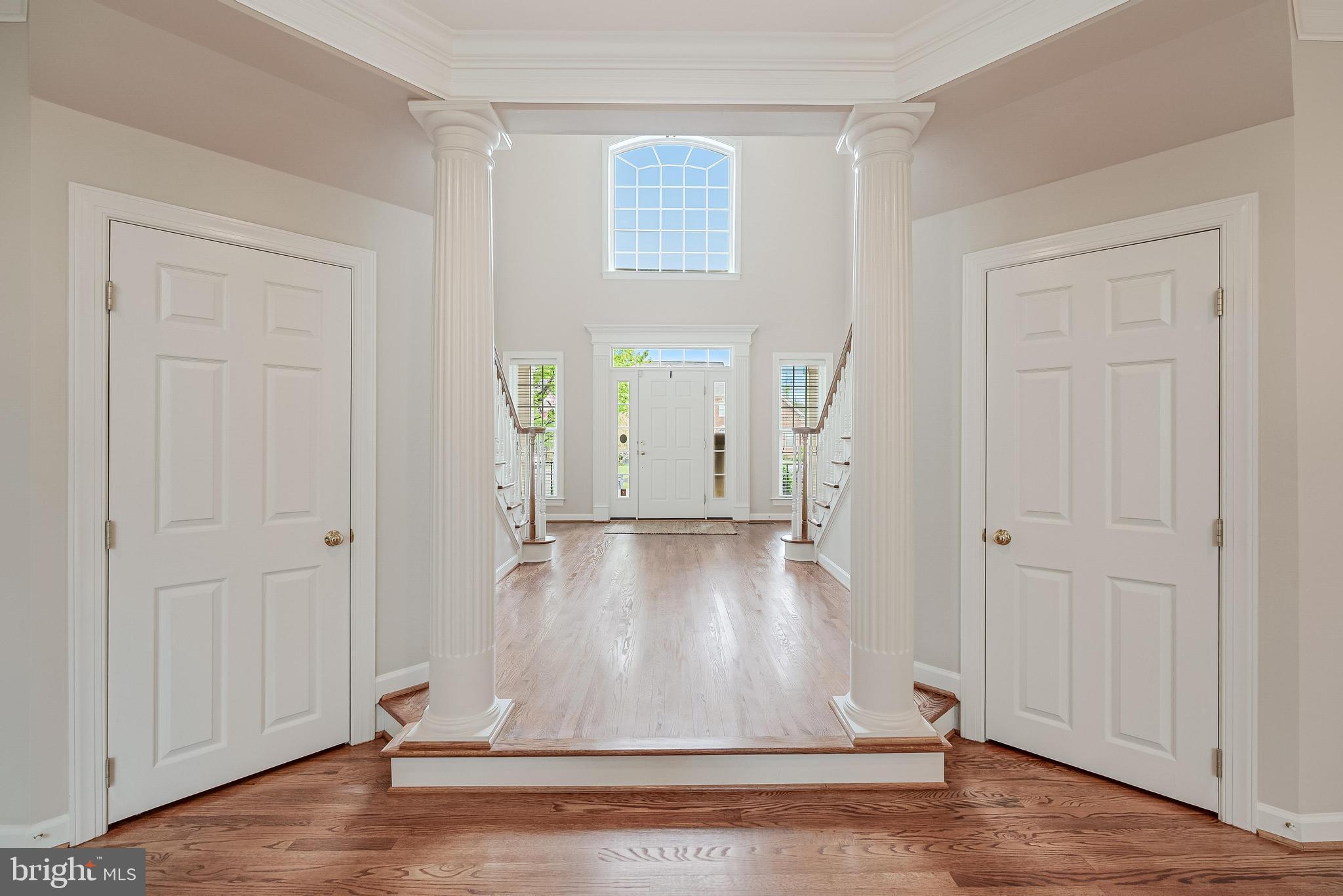 VILLAGE OF WAXPOOL - Residential