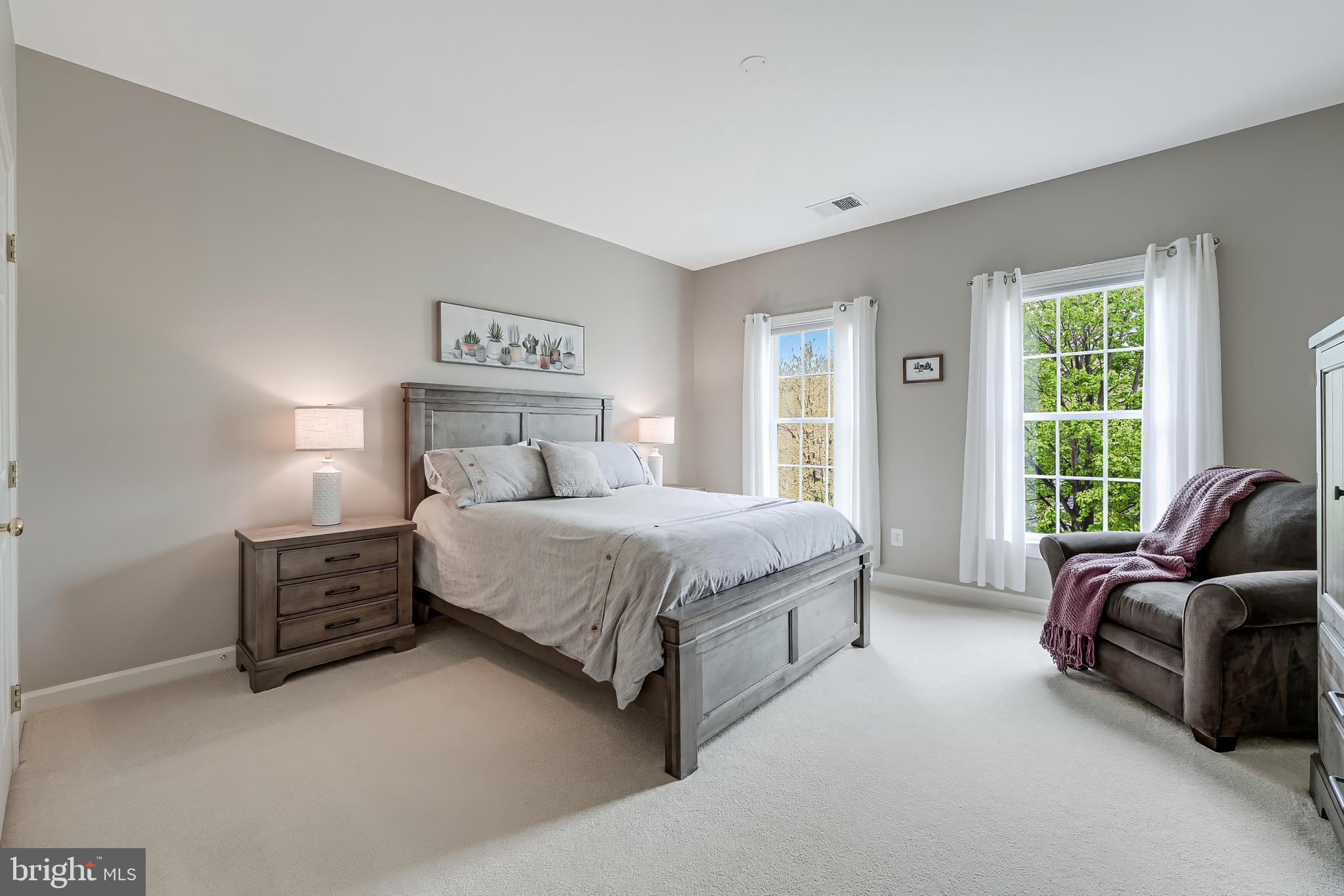 VILLAGE OF WAXPOOL - Residential