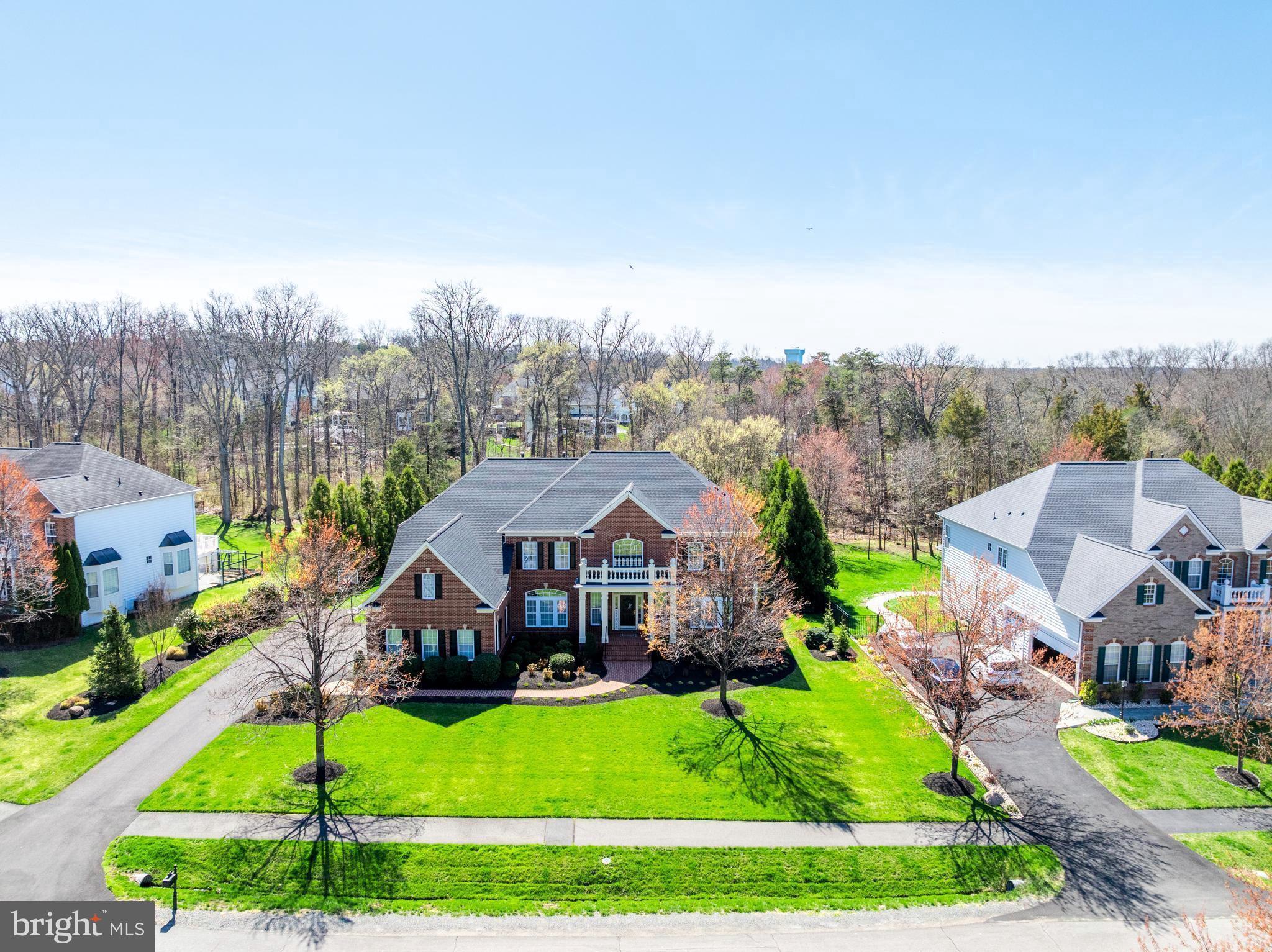 VILLAGE OF WAXPOOL - Residential