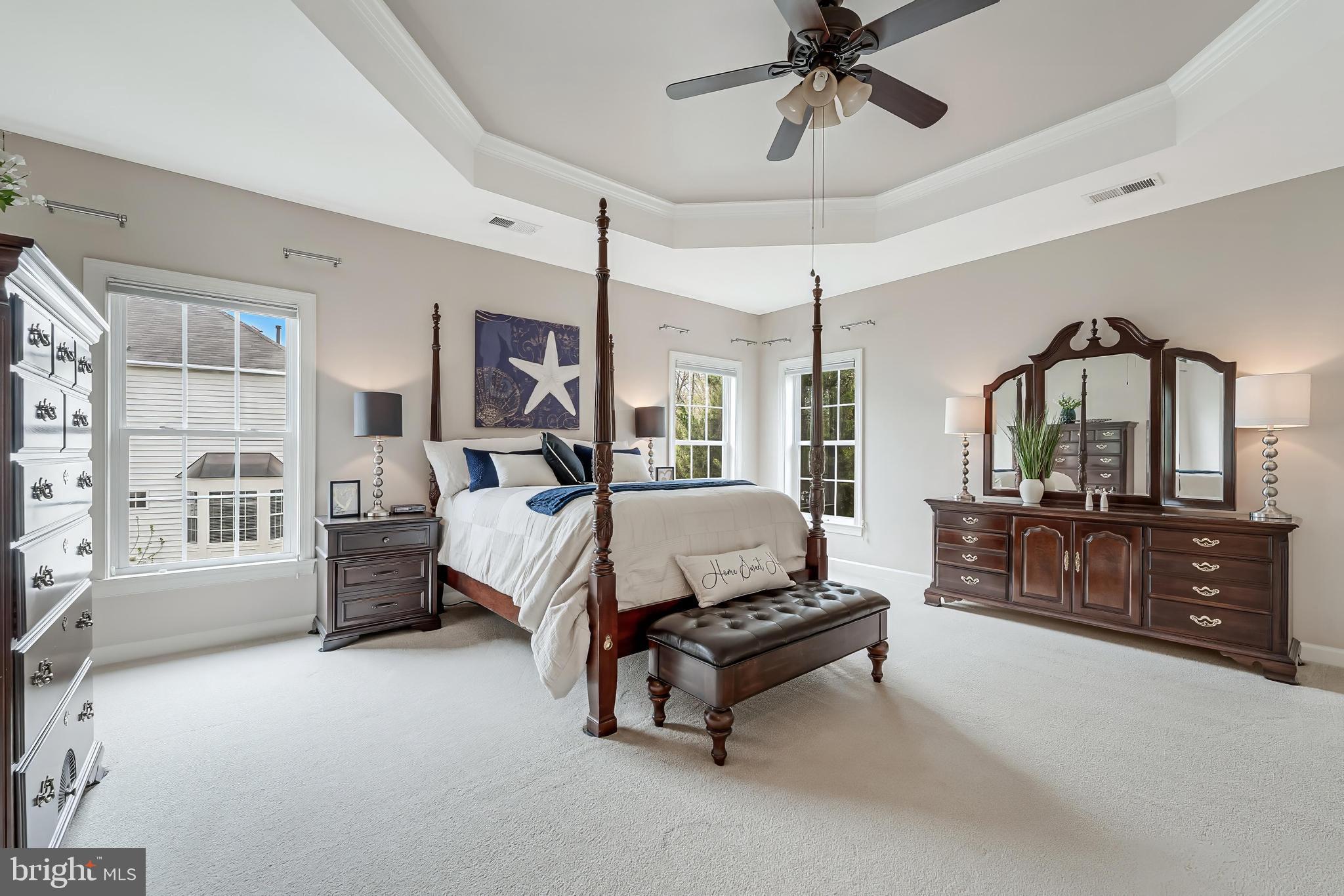 VILLAGE OF WAXPOOL - Residential