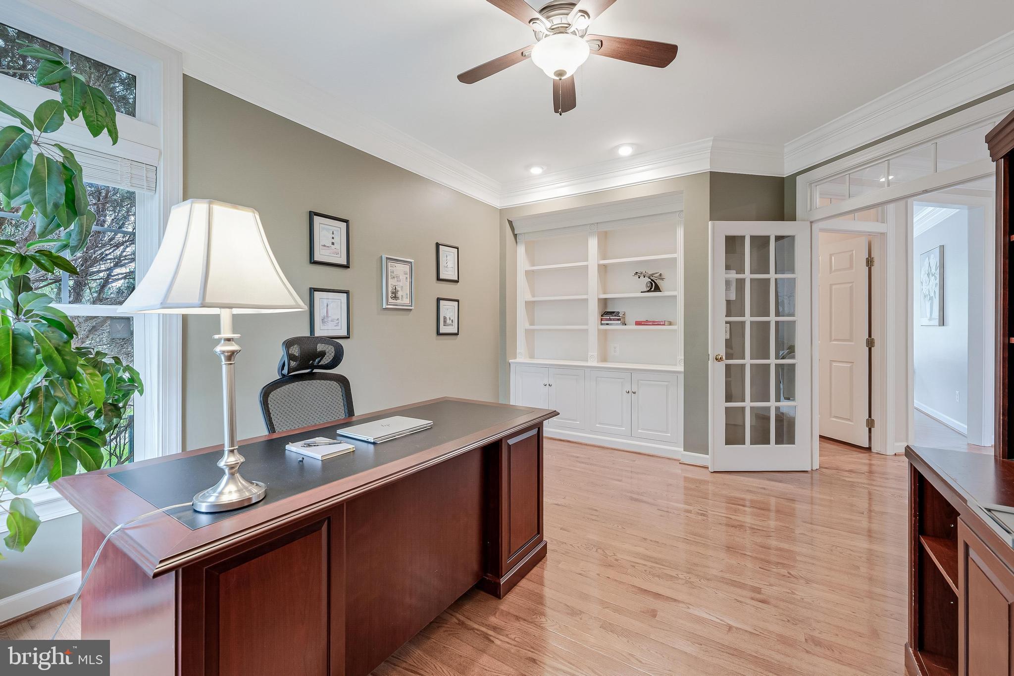 VILLAGE OF WAXPOOL - Residential