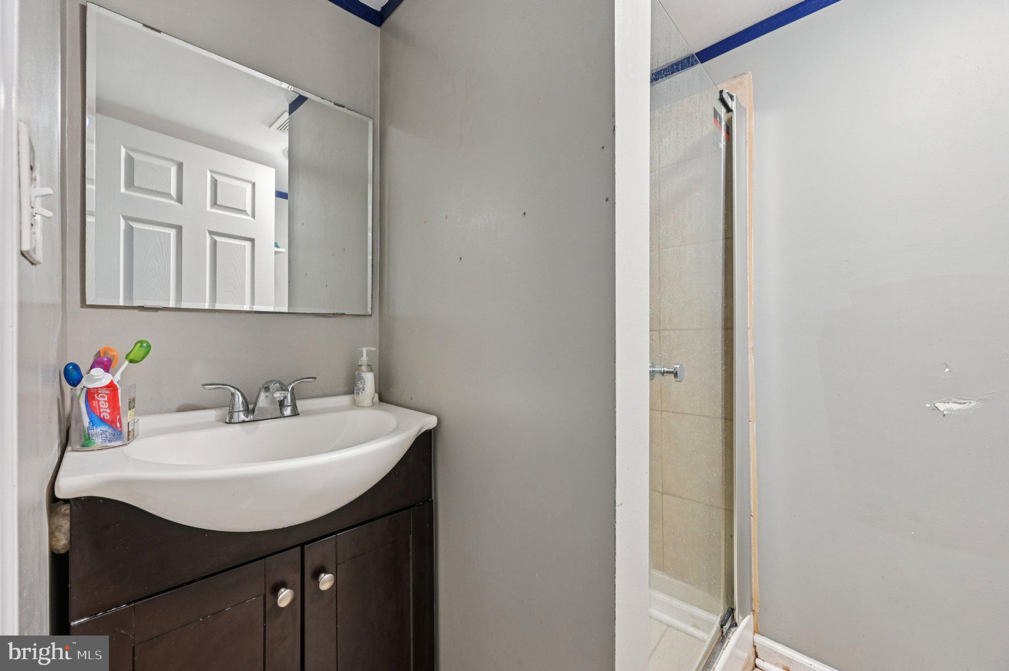 WILLIAMSBURG - Residential