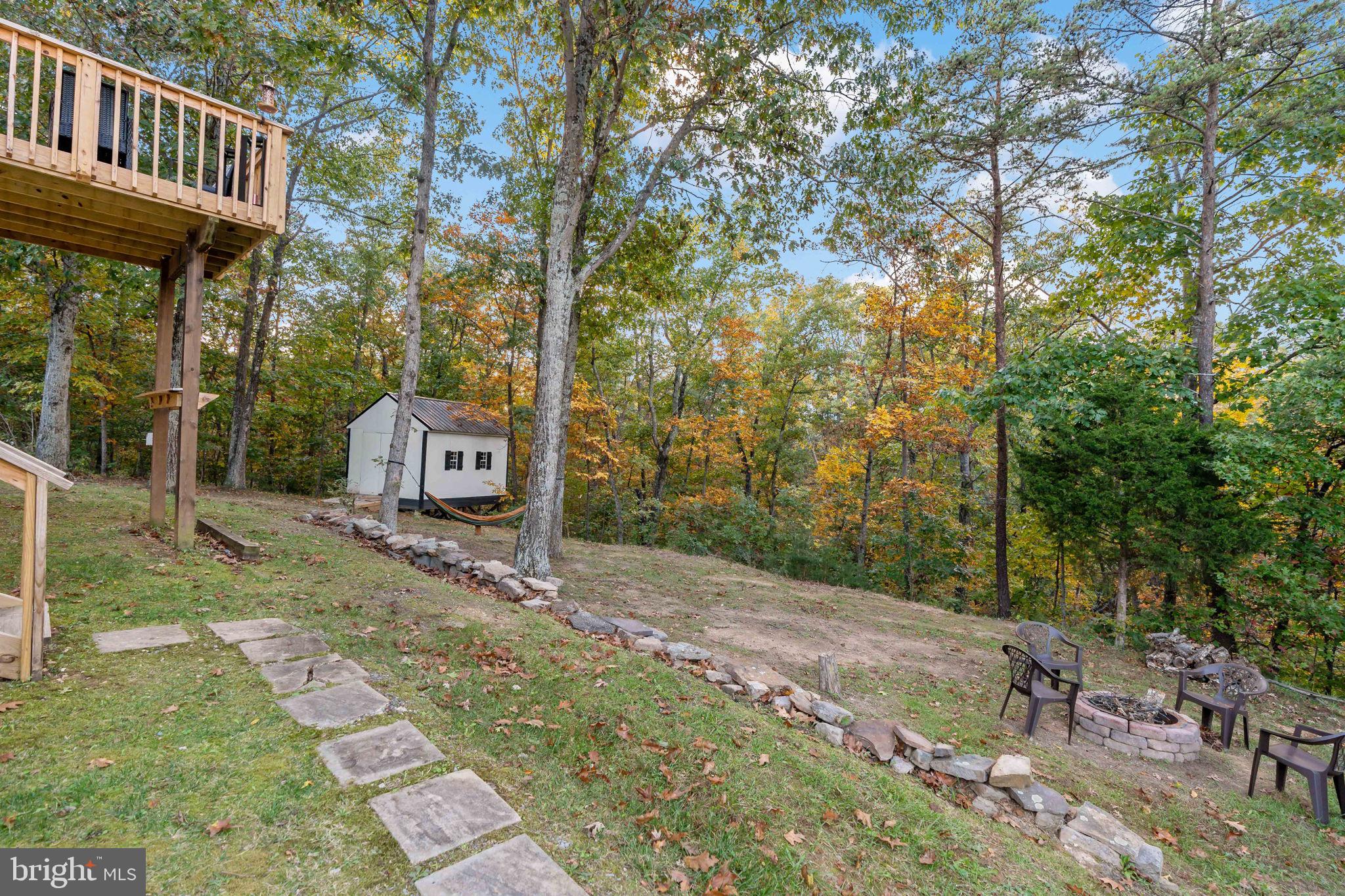 MIDDLE CREEK MANOR - Residential