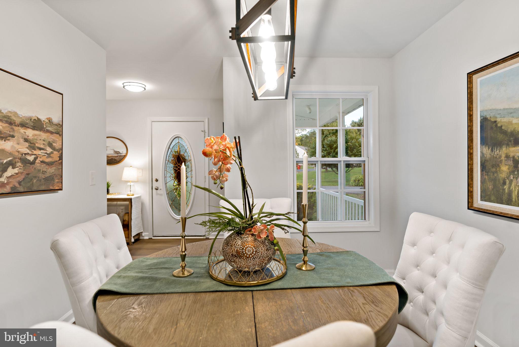 MIDDLE CREEK MANOR - Residential