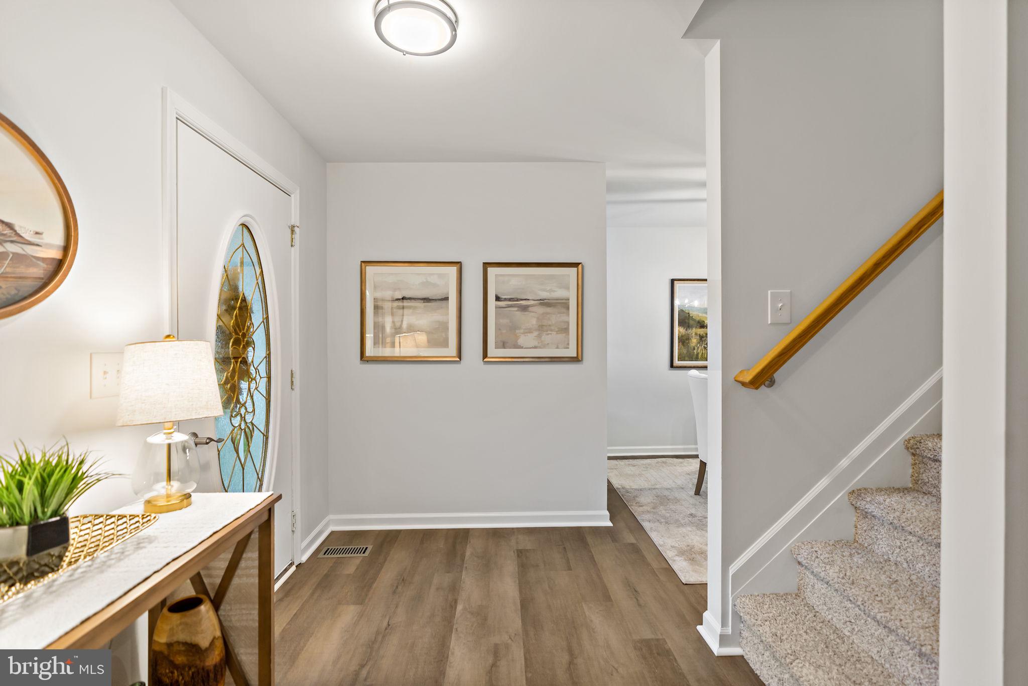 MIDDLE CREEK MANOR - Residential