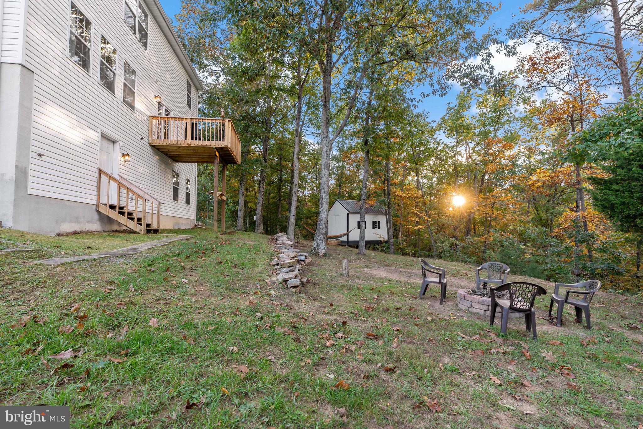 MIDDLE CREEK MANOR - Residential