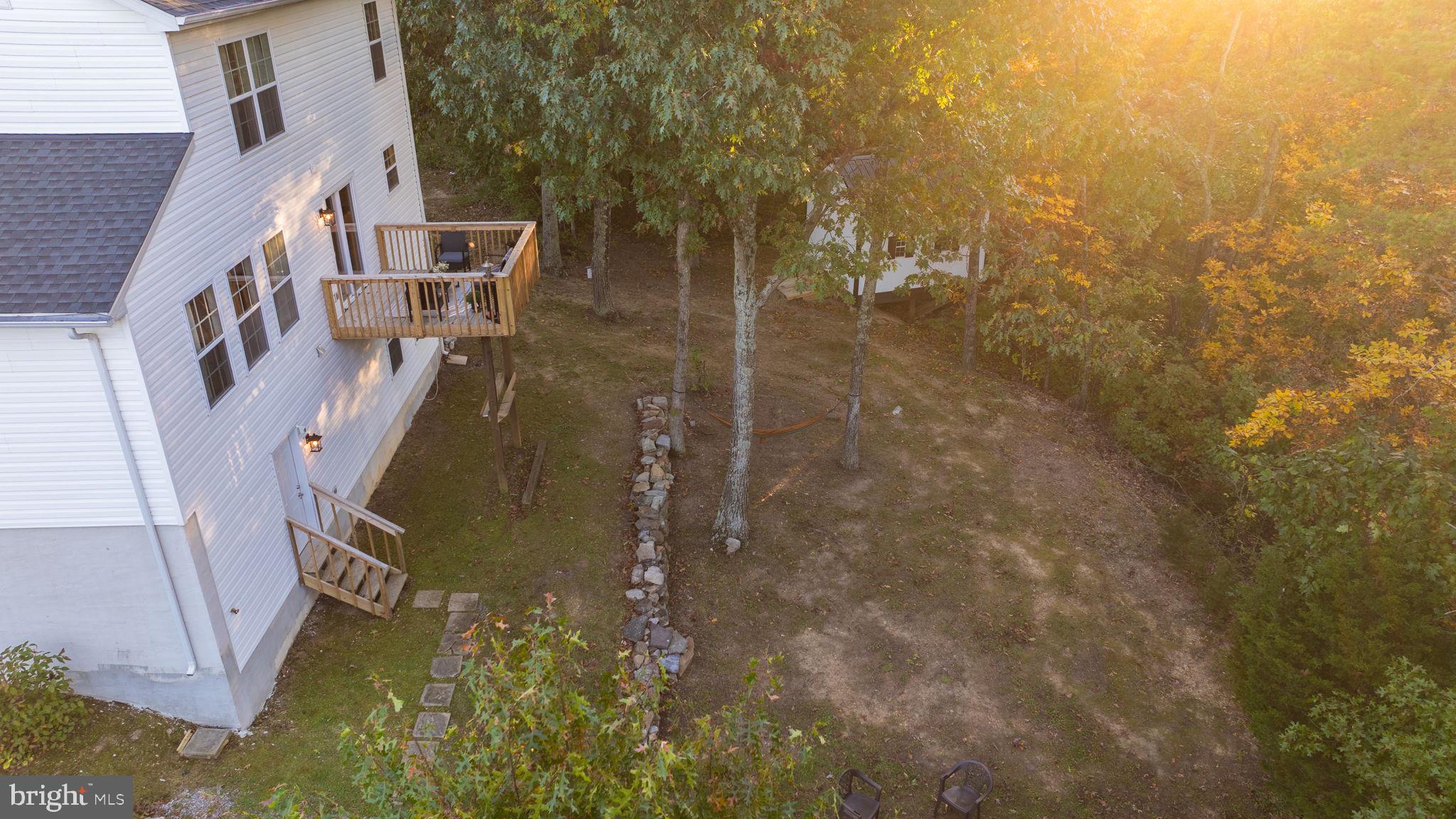 MIDDLE CREEK MANOR - Residential