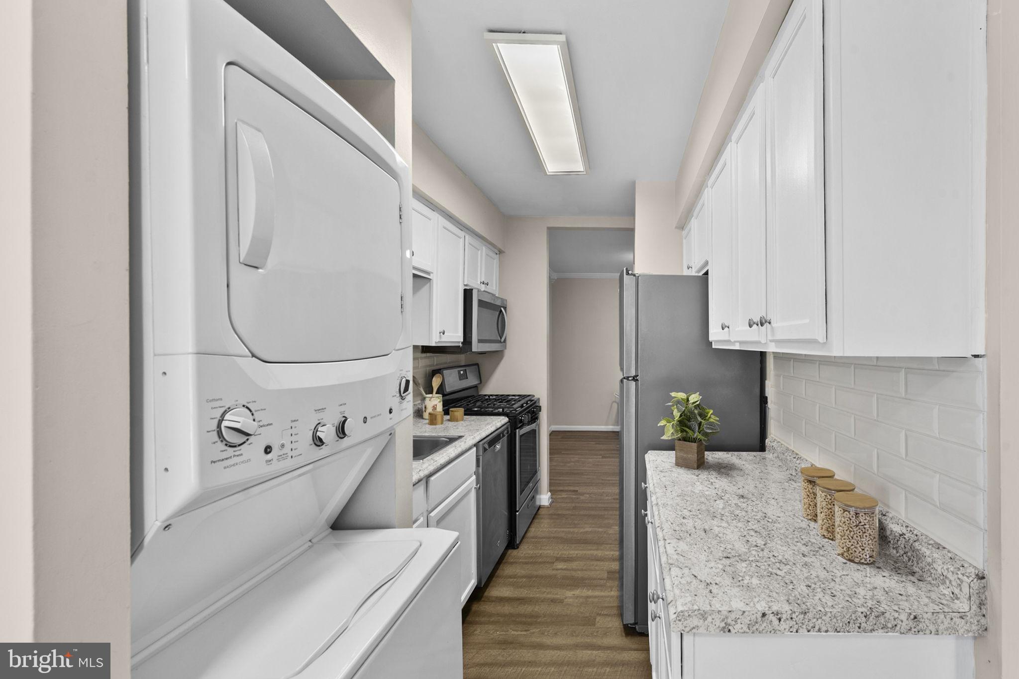 CHESTNUT GROVE - Residential