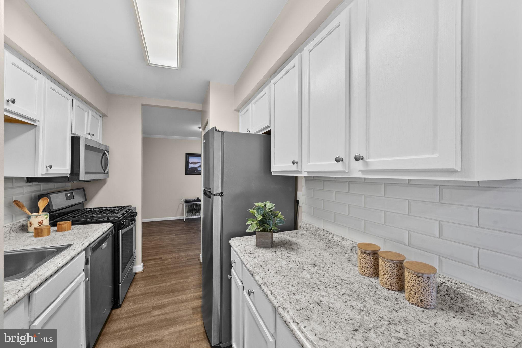 CHESTNUT GROVE - Residential