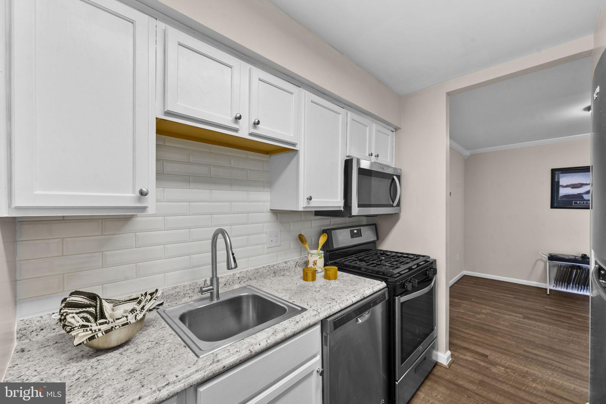 CHESTNUT GROVE - Residential