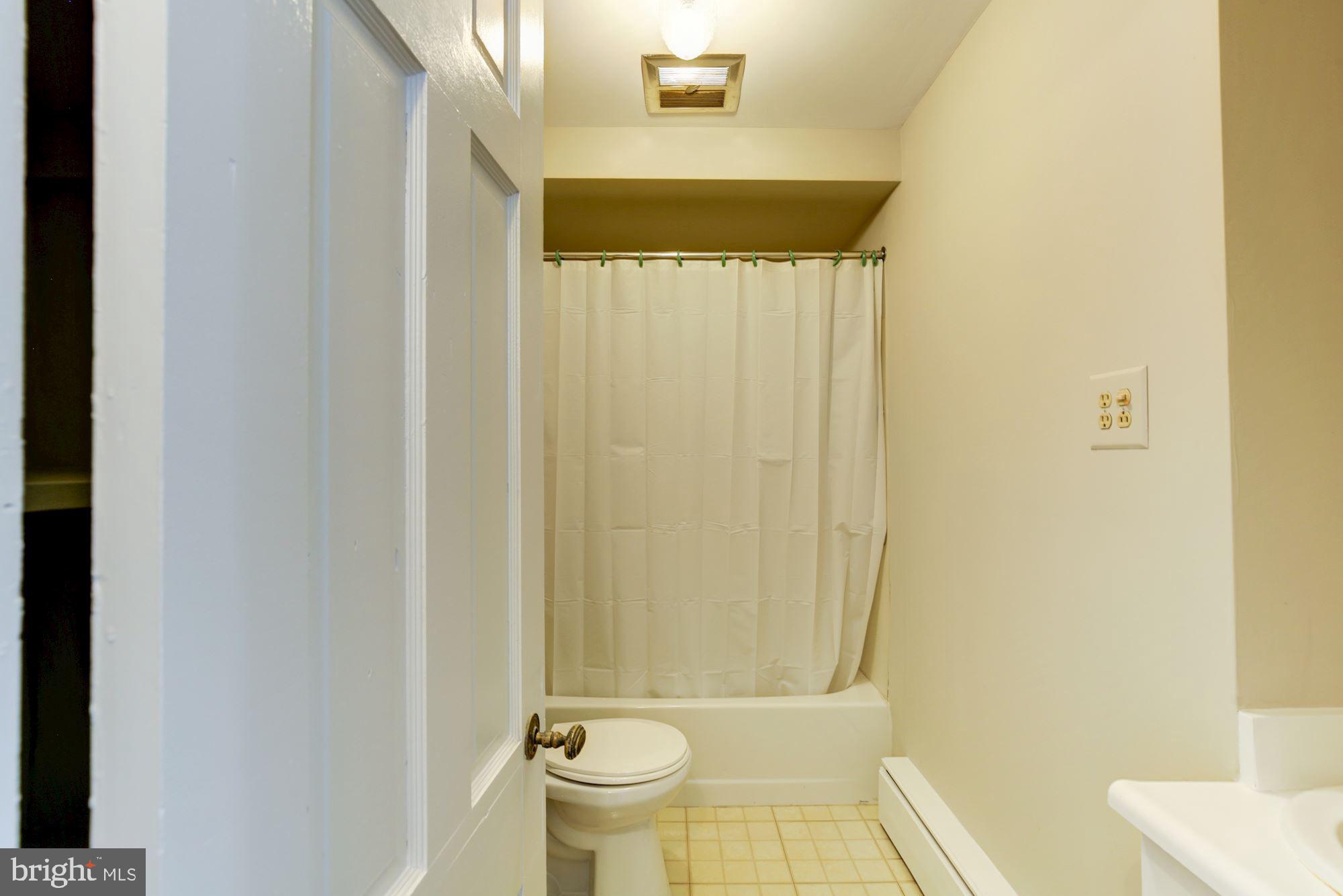 EASTERN TERRACE - Residential