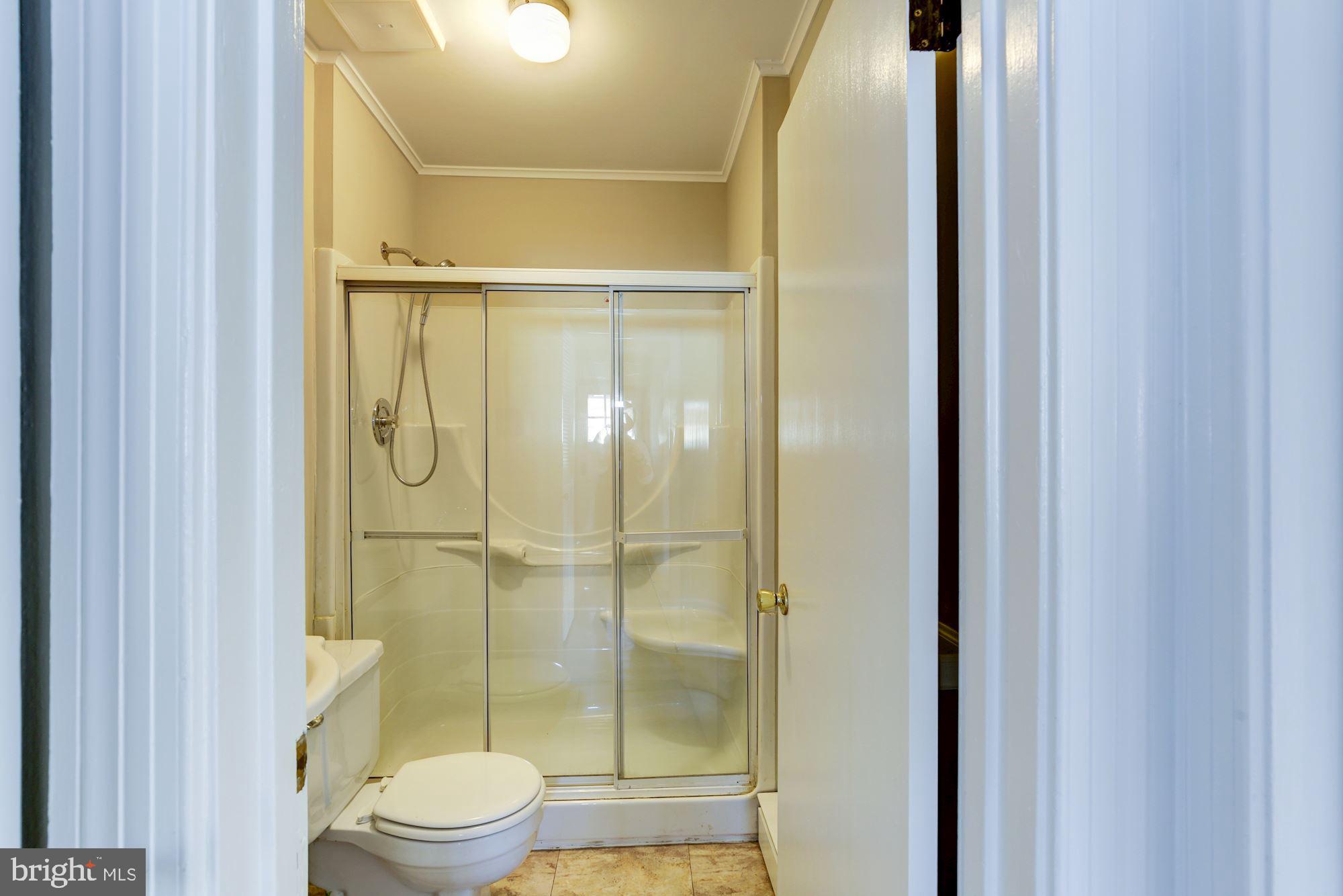 EASTERN TERRACE - Residential