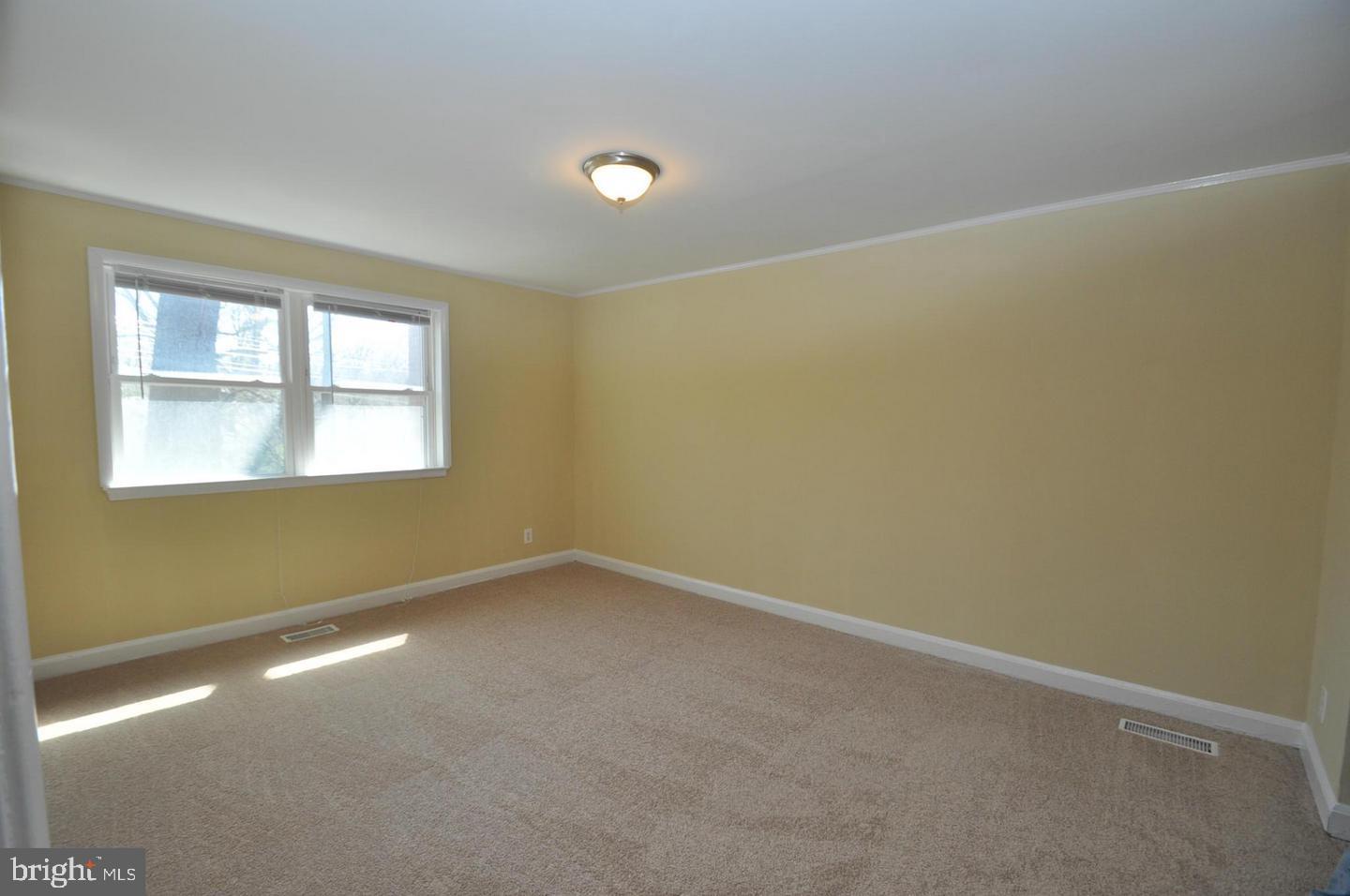 TOP OF THE PARK - Residential Lease