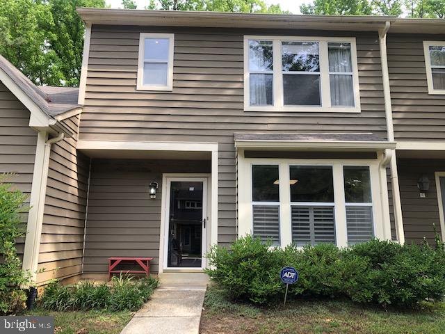 HUNT MEADOW - Residential