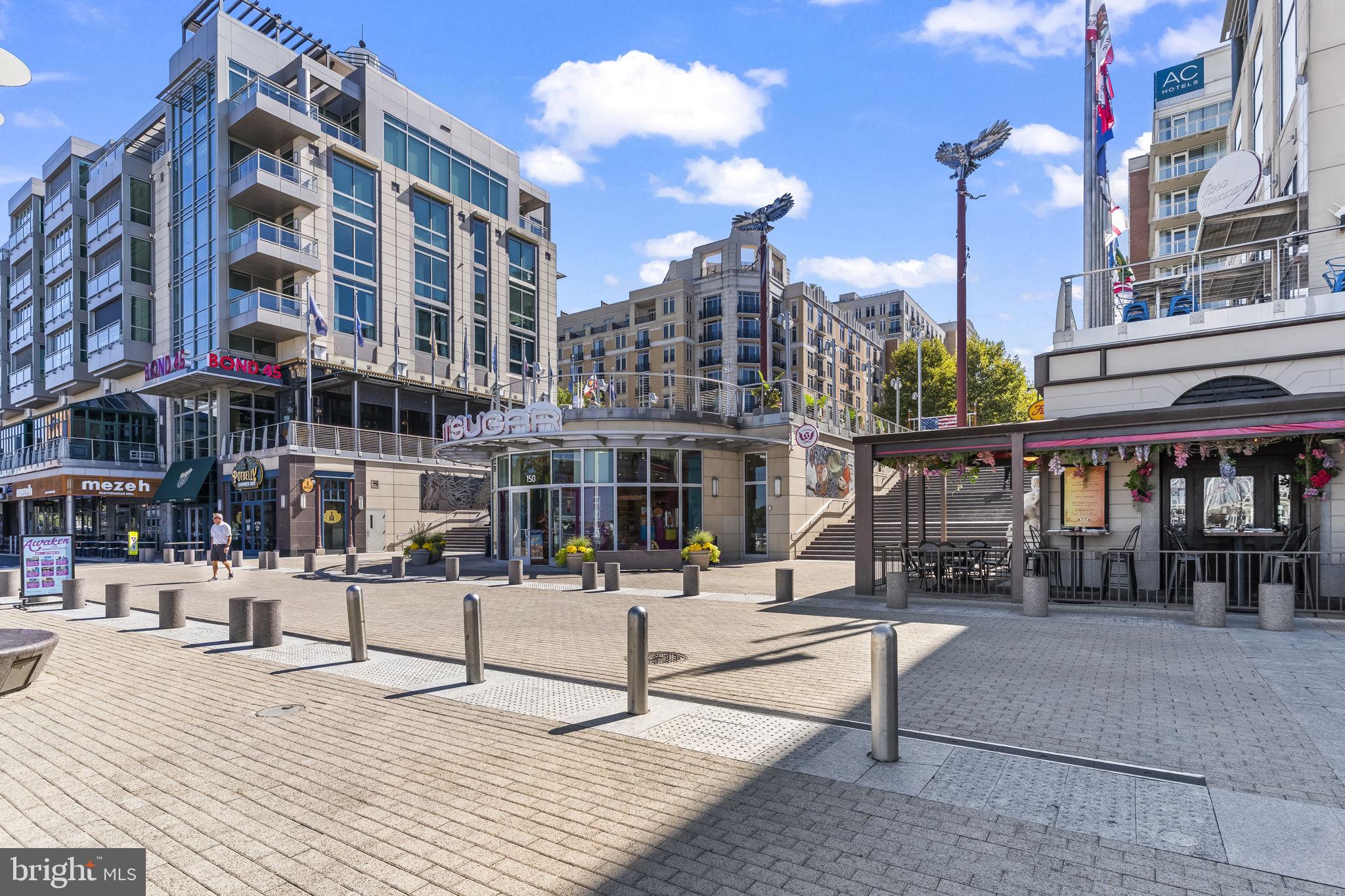 NATIONAL HARBOR - Residential