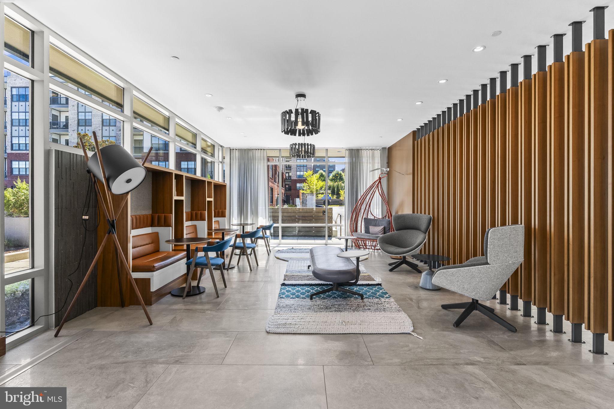 NATIONAL HARBOR - Residential