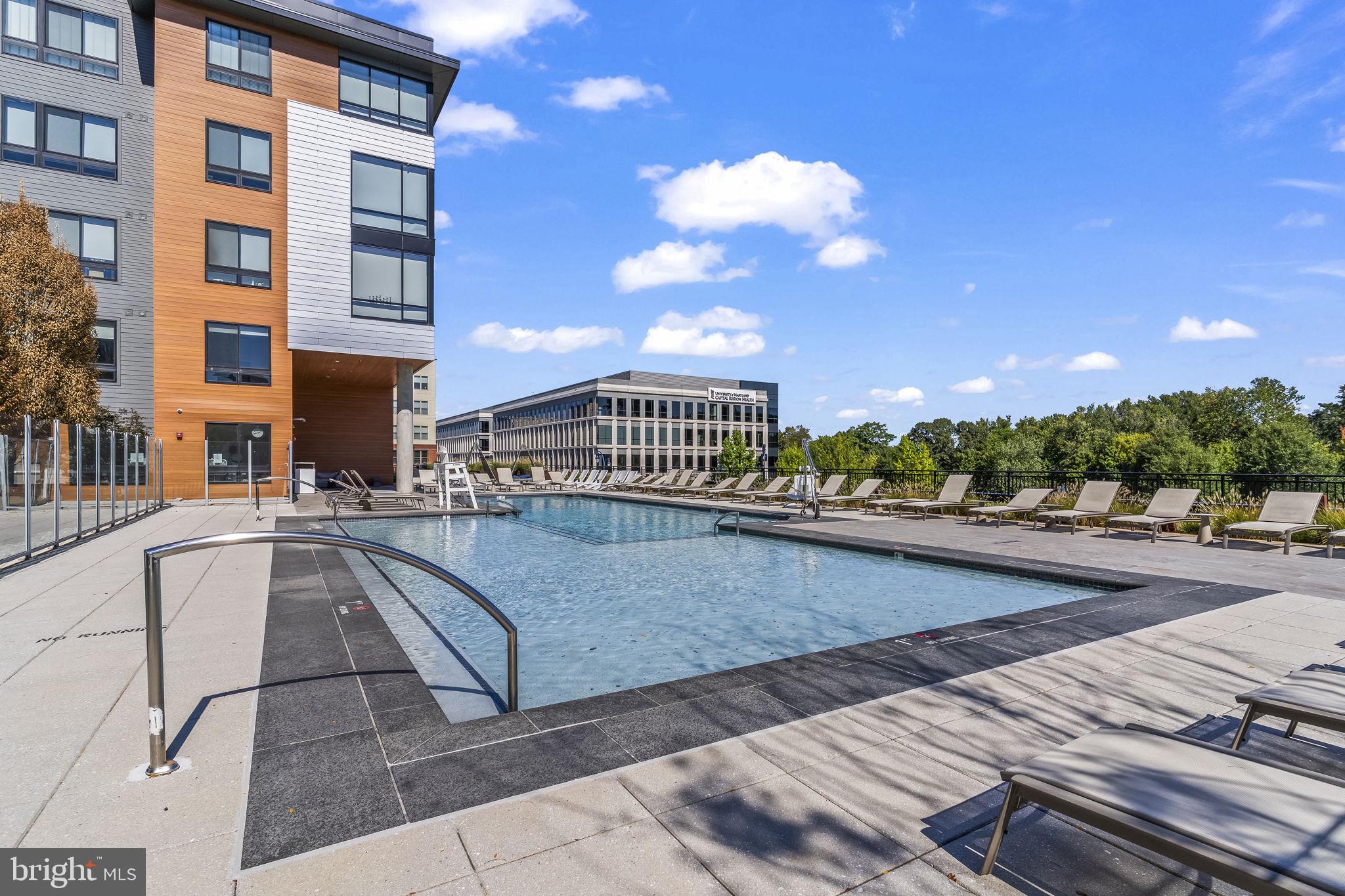 NATIONAL HARBOR - Residential