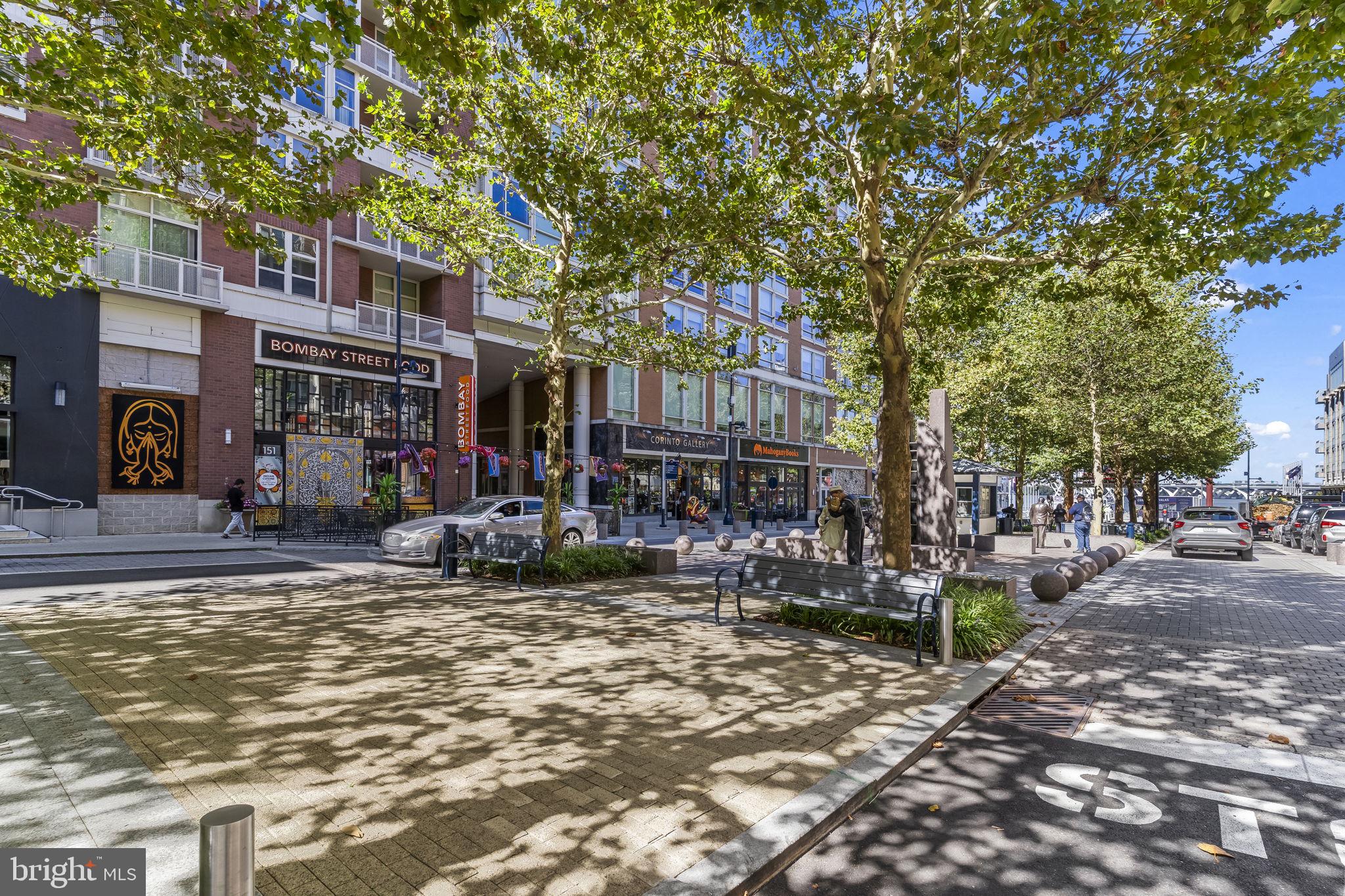 NATIONAL HARBOR - Residential