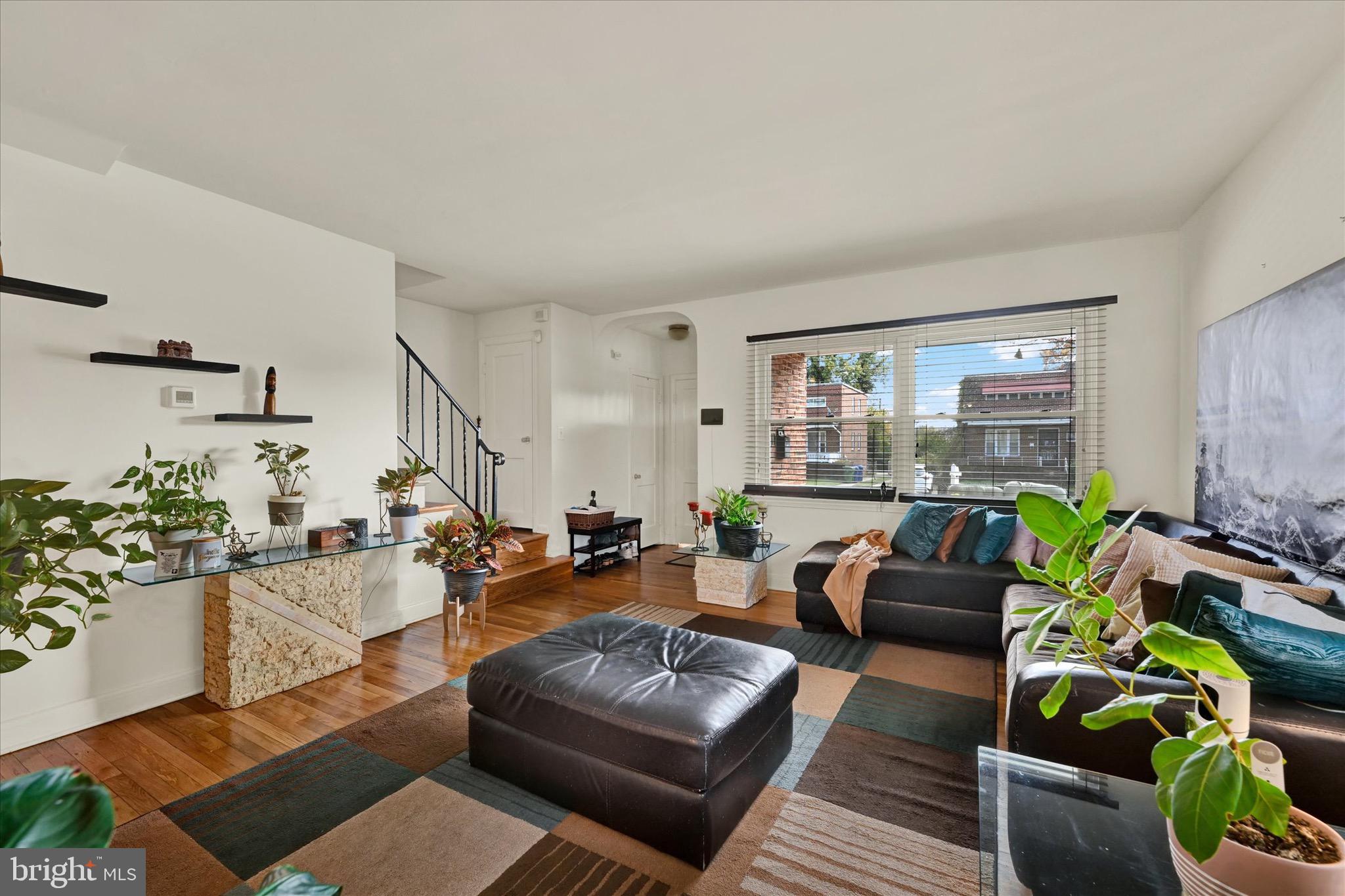 ARLINGTON - Residential