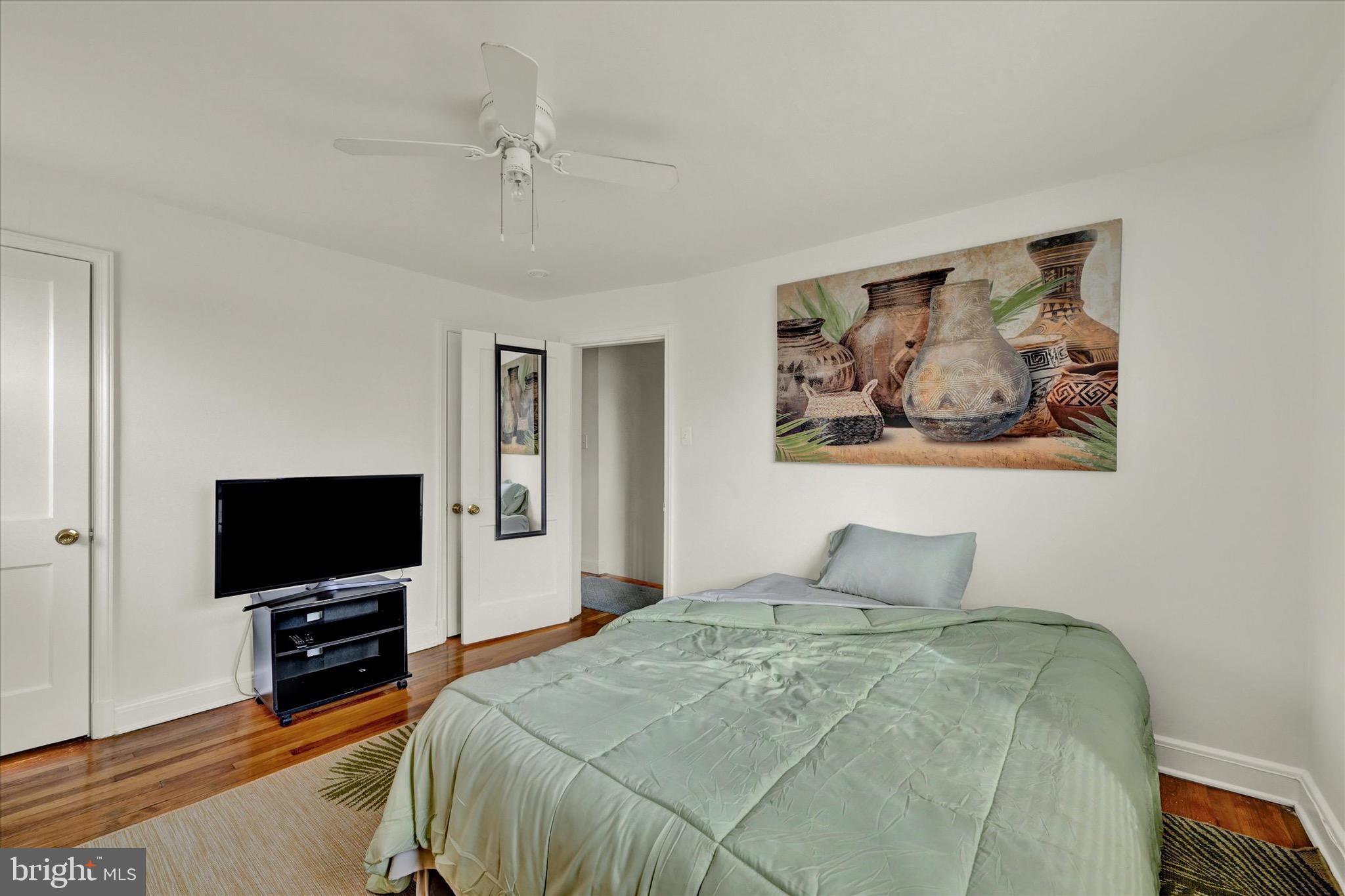 ARLINGTON - Residential