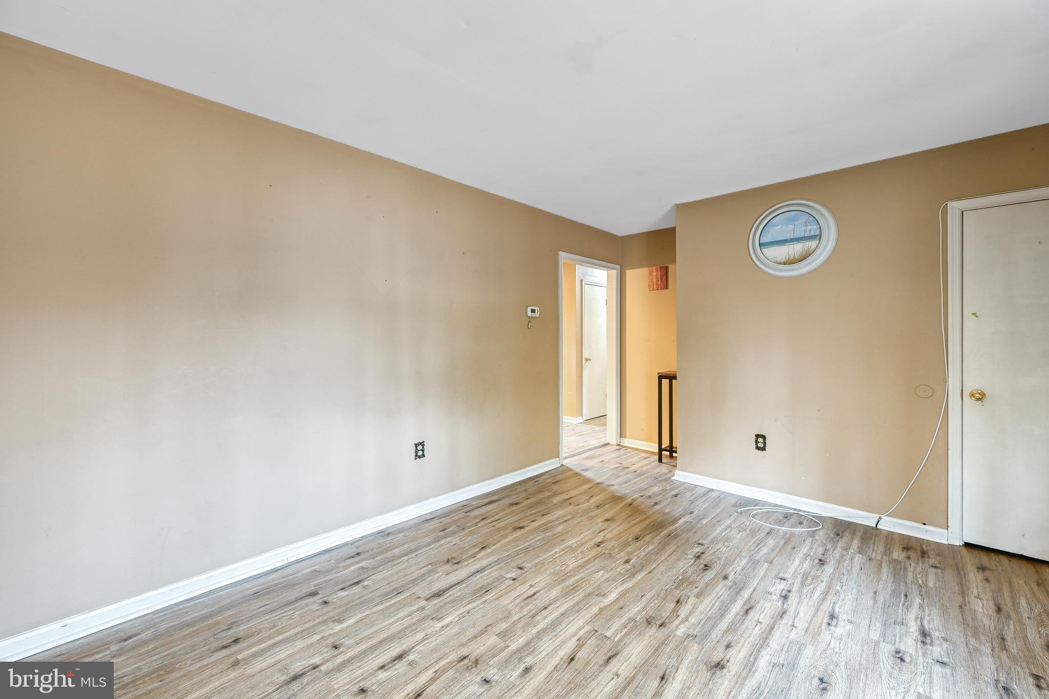 LAKE CAROLINE - Residential