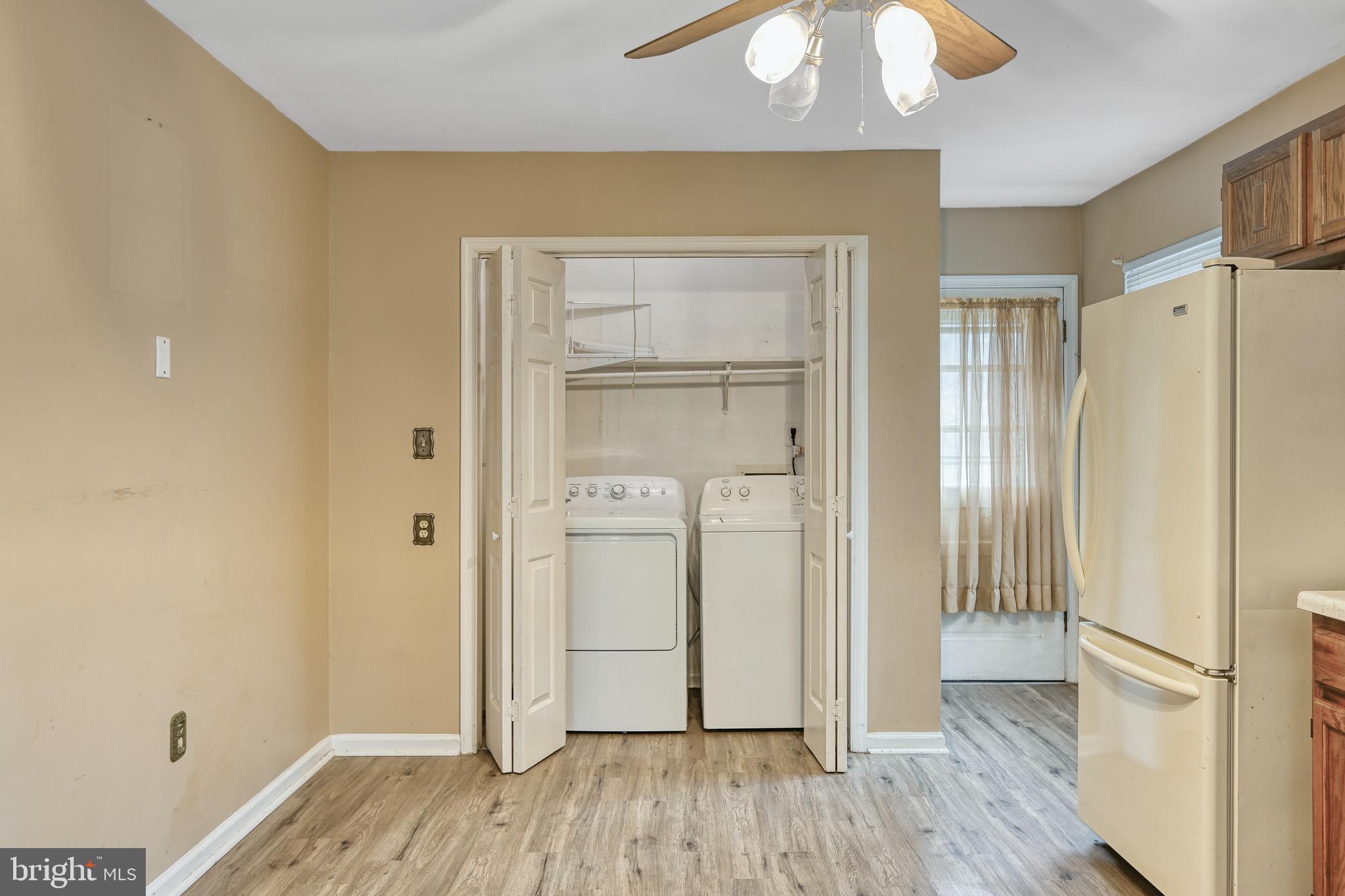 LAKE CAROLINE - Residential