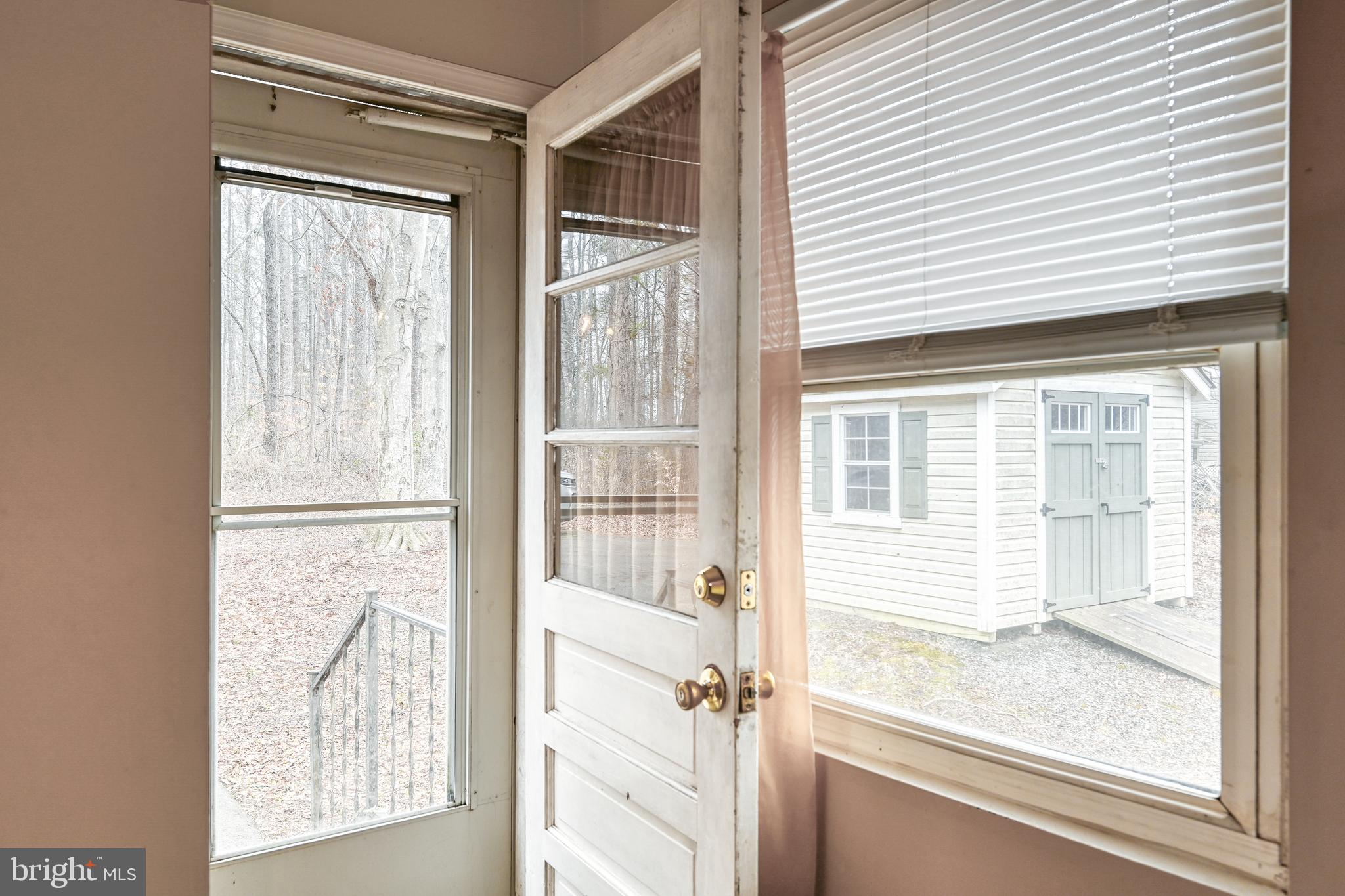 LAKE CAROLINE - Residential