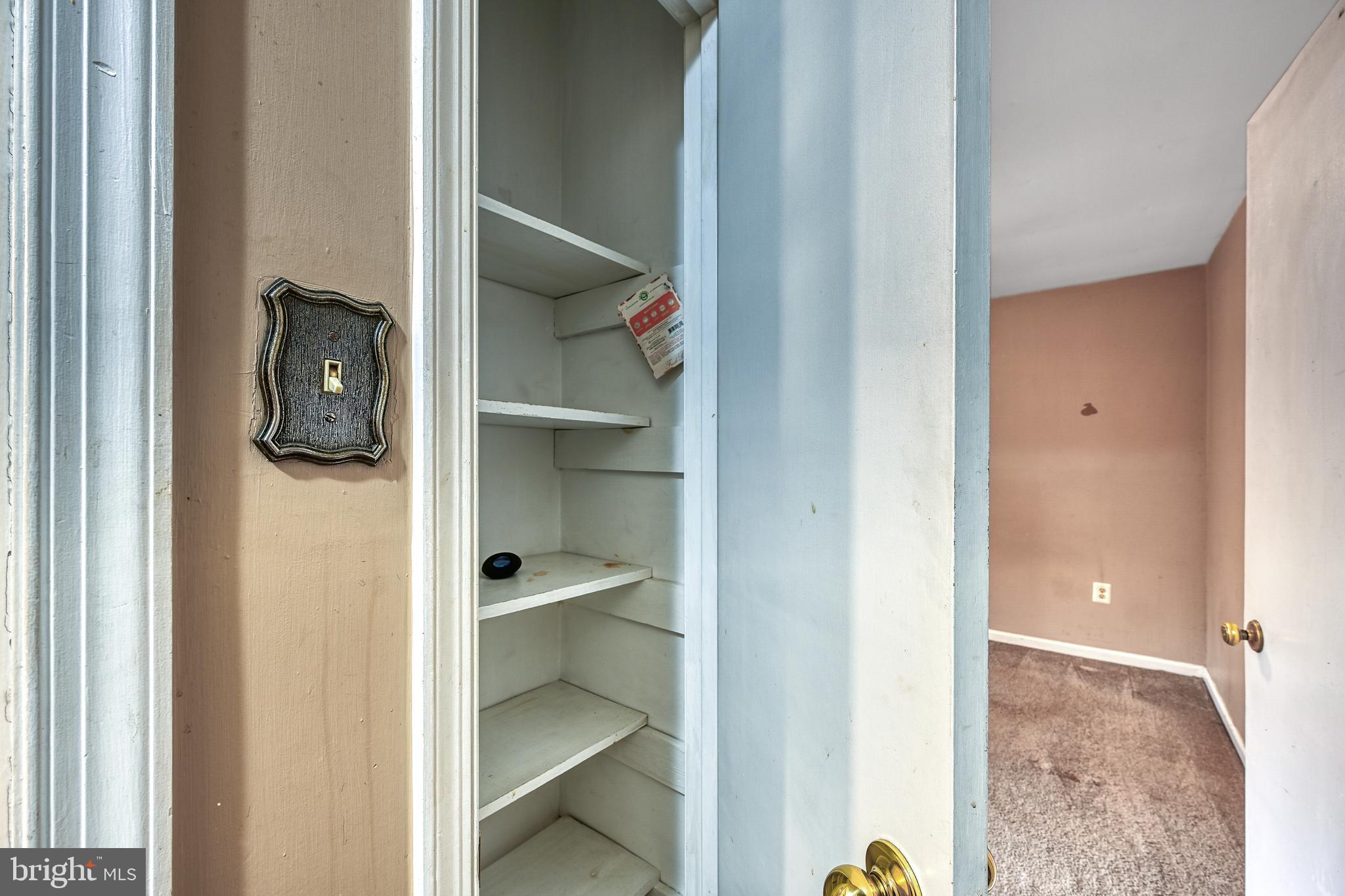 LAKE CAROLINE - Residential