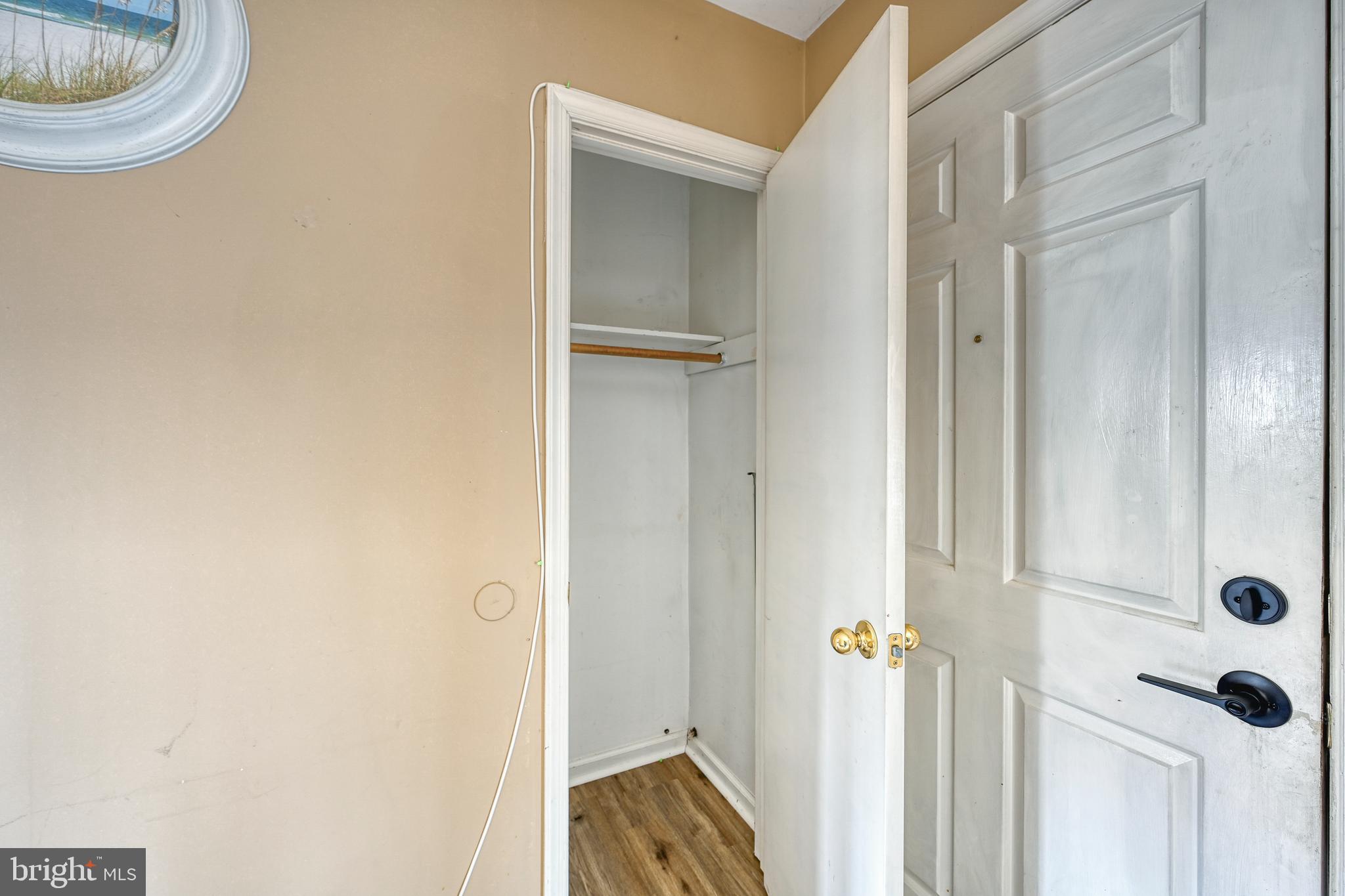 LAKE CAROLINE - Residential