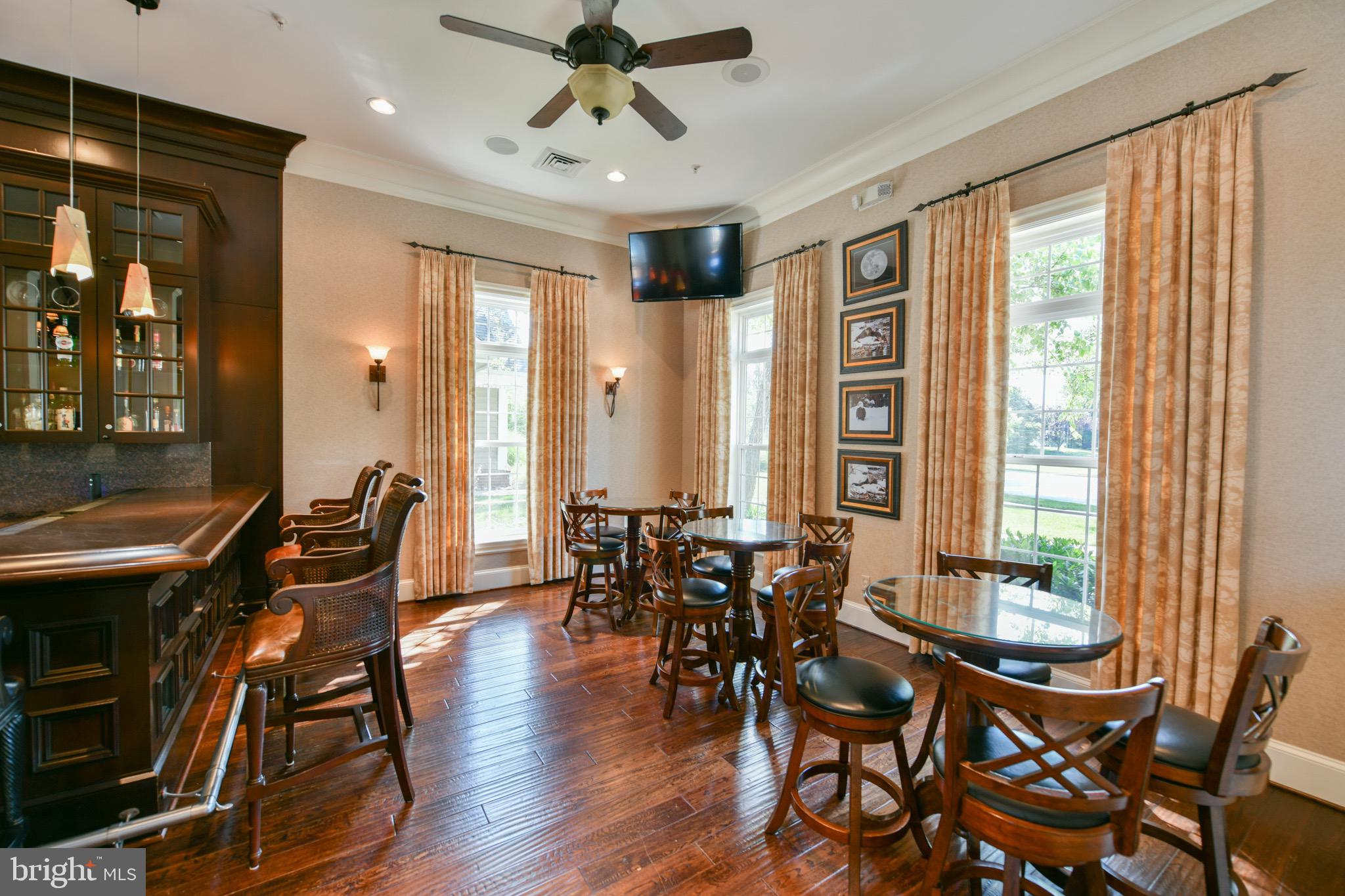 SYMPHONY VILLAGE AT CENTREVILLE - Residential