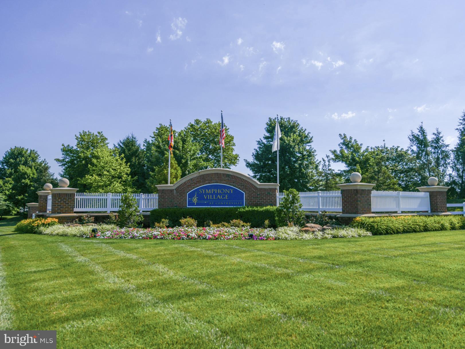 SYMPHONY VILLAGE AT CENTREVILLE - Residential