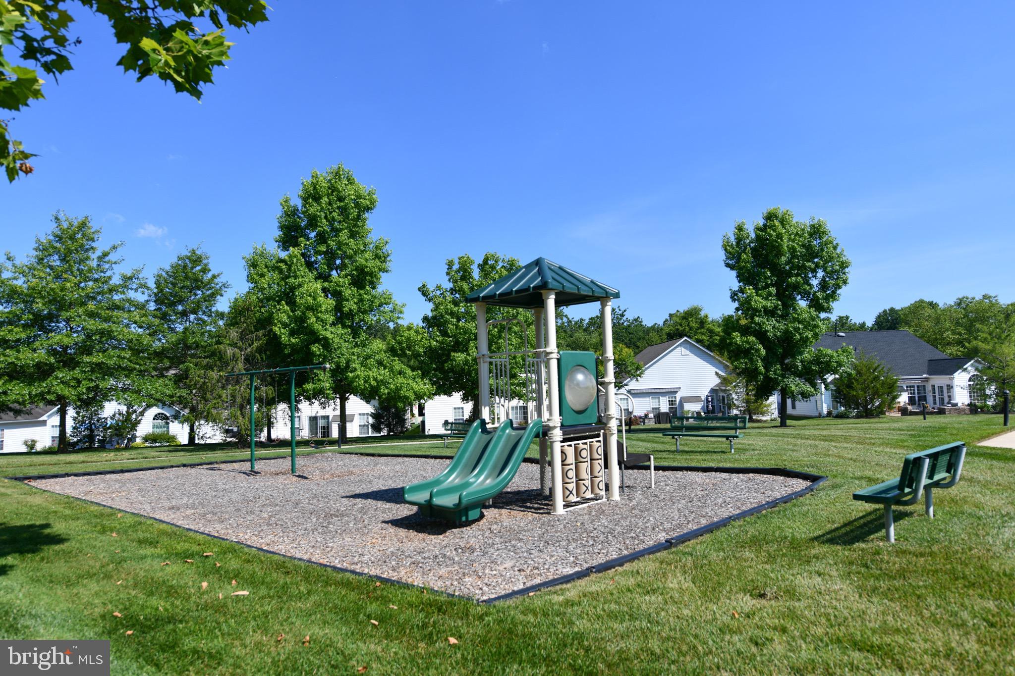 SYMPHONY VILLAGE AT CENTREVILLE - Residential