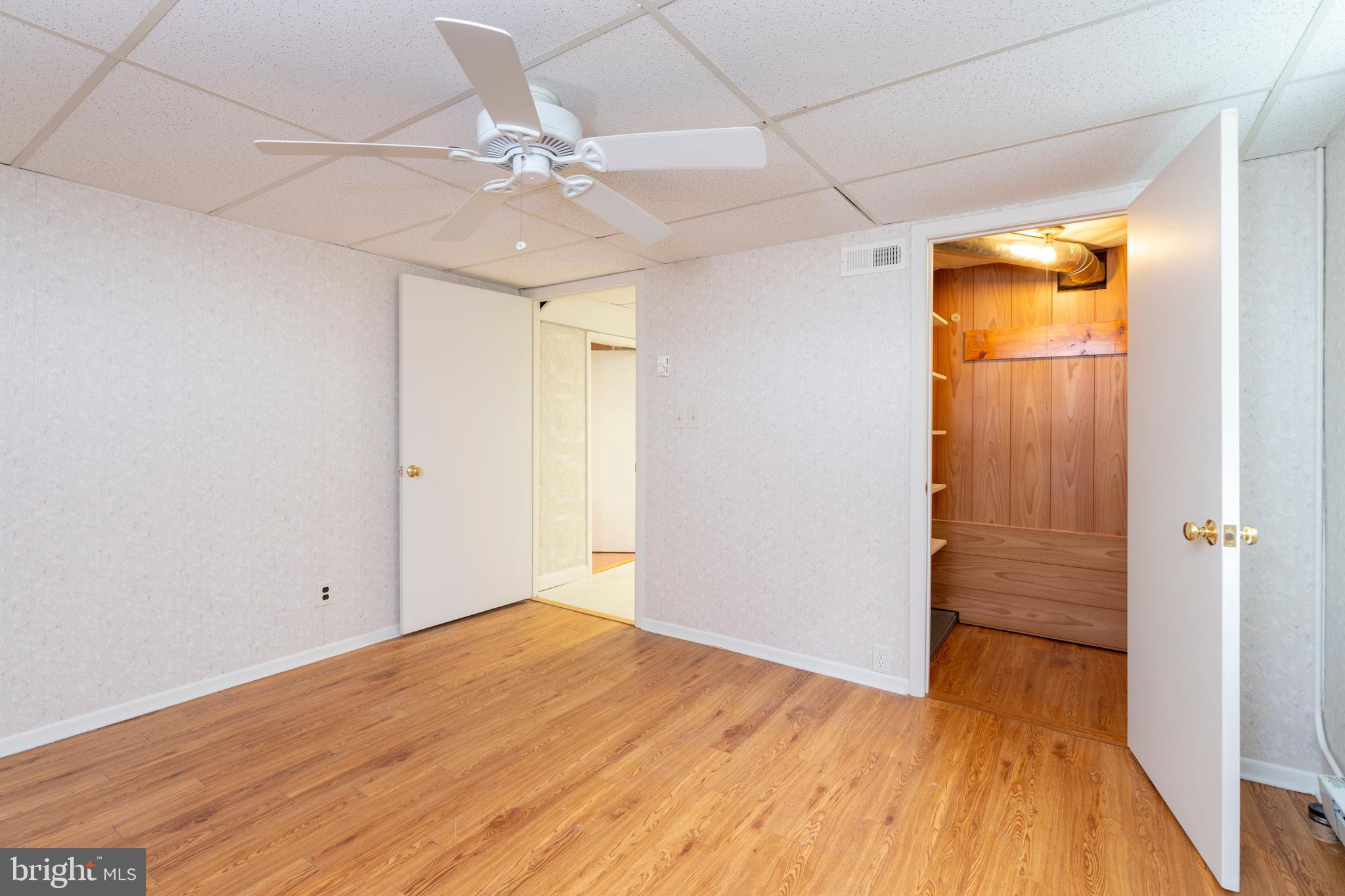 CHAPEL RIDGE - Residential