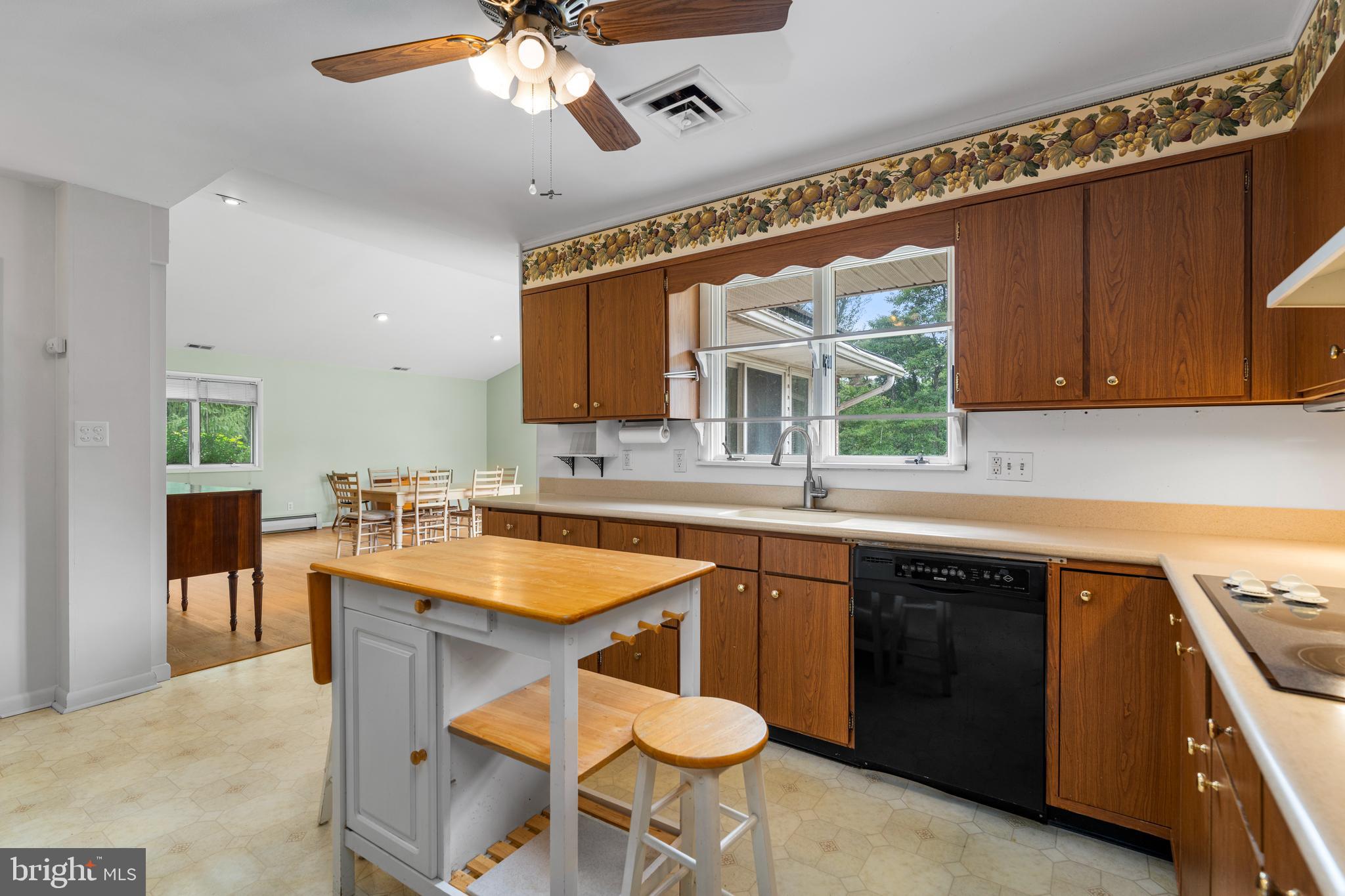 CHAPEL RIDGE - Residential