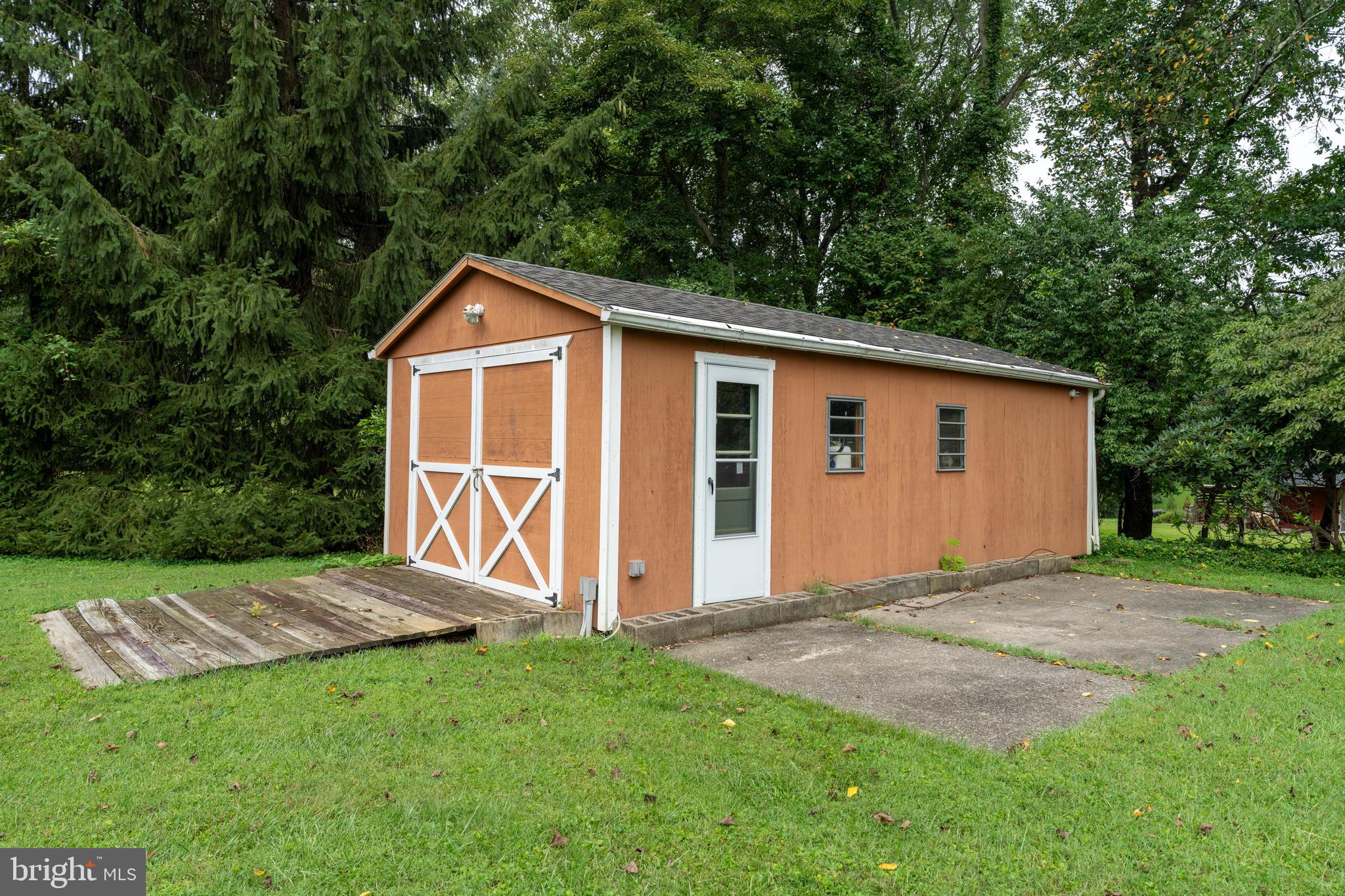 CHAPEL RIDGE - Residential